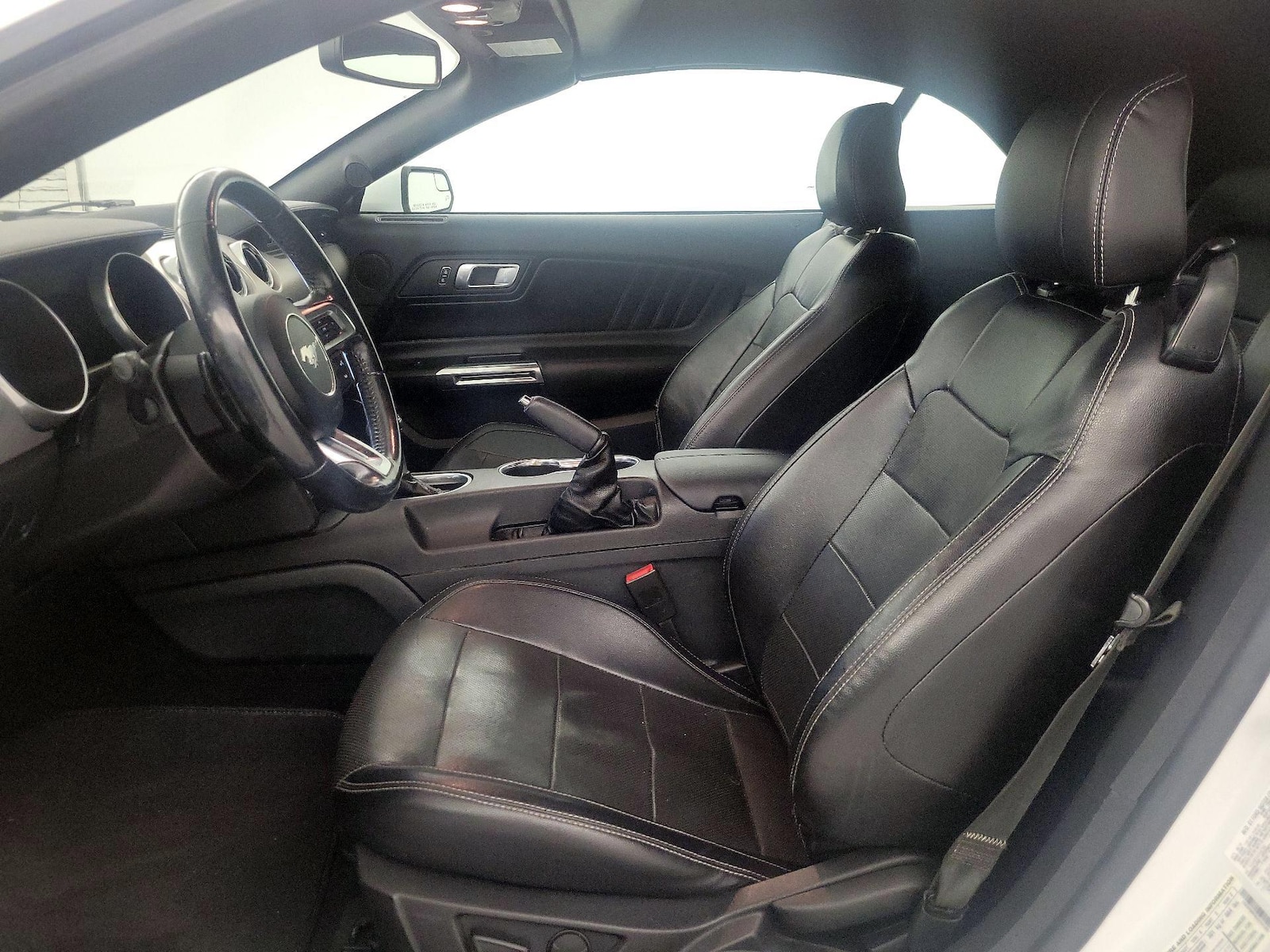 2020 Ford Mustang GT Premium - Photo 12