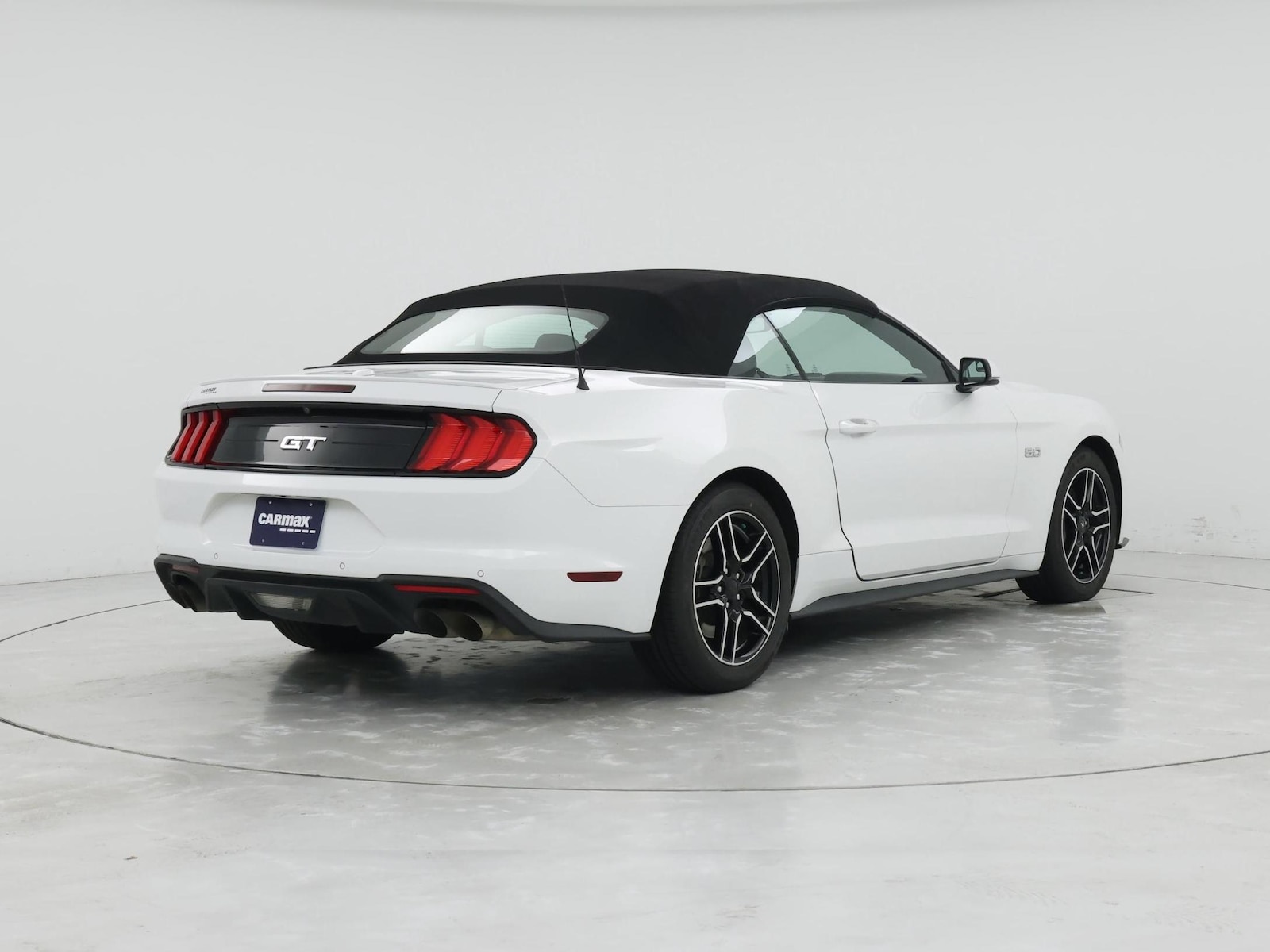 2020 Ford Mustang GT Premium - Photo 9