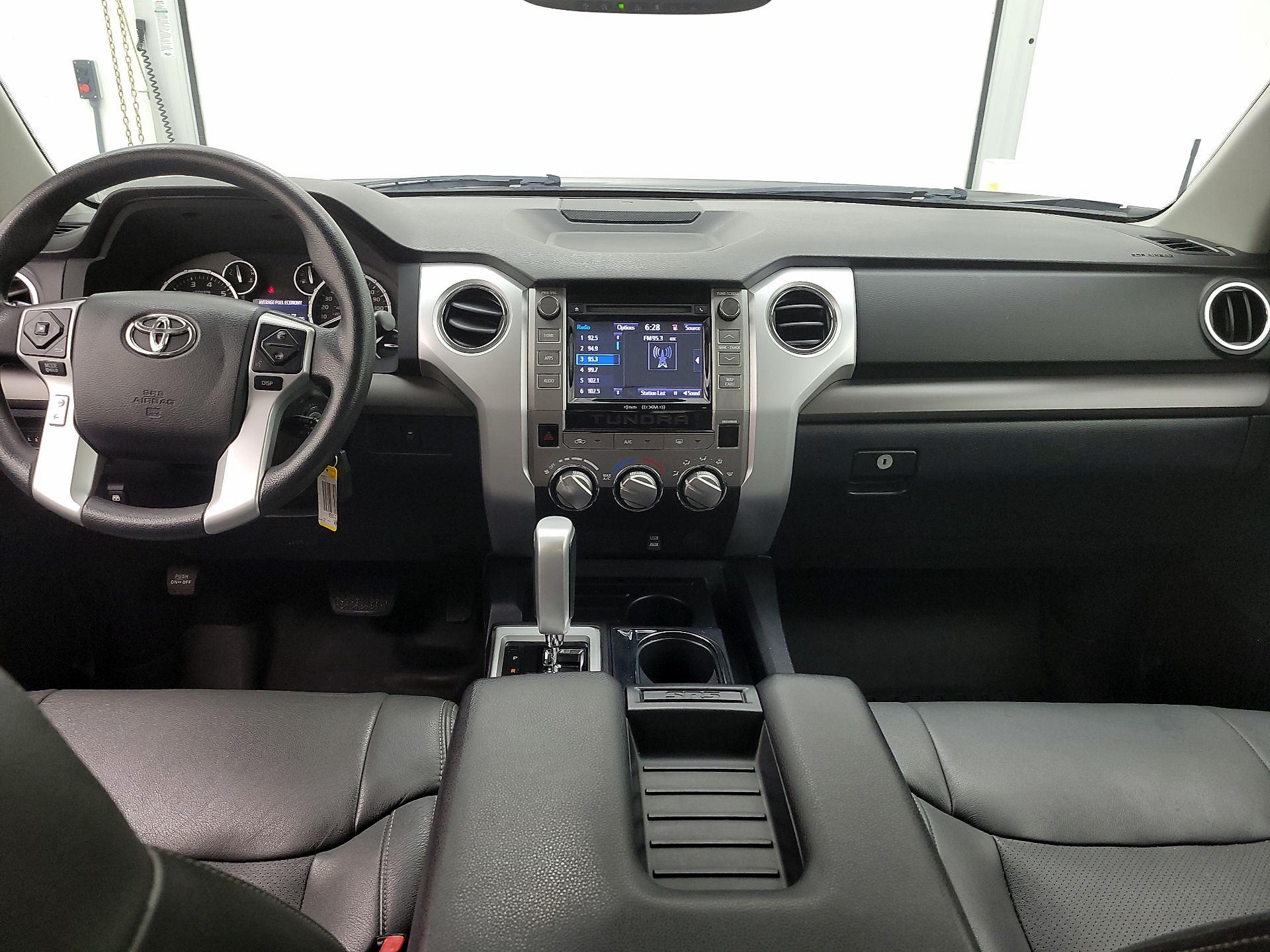 Thumbnail: 2017 Toyota Tundra - 9