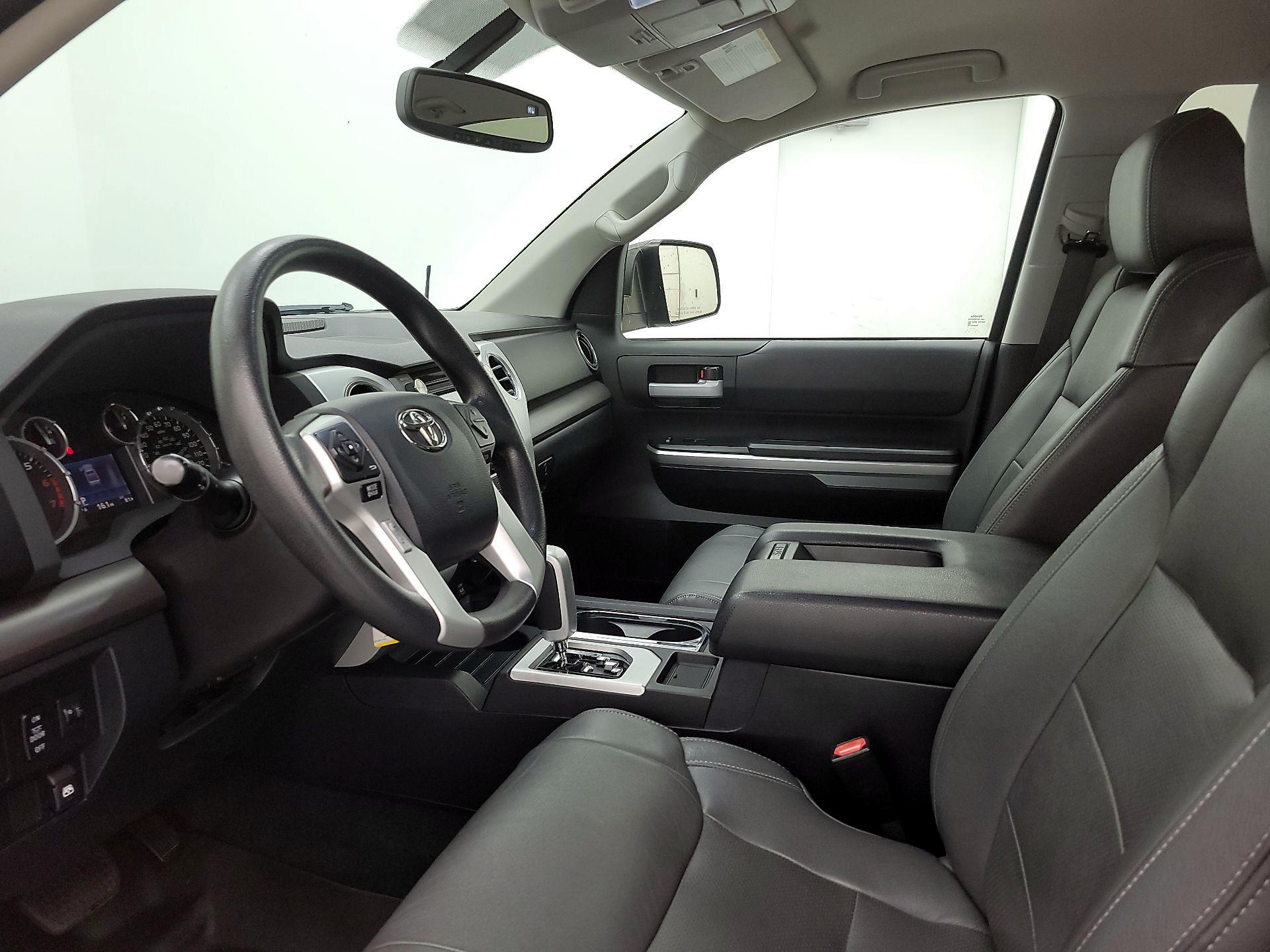 Thumbnail: 2017 Toyota Tundra - 11