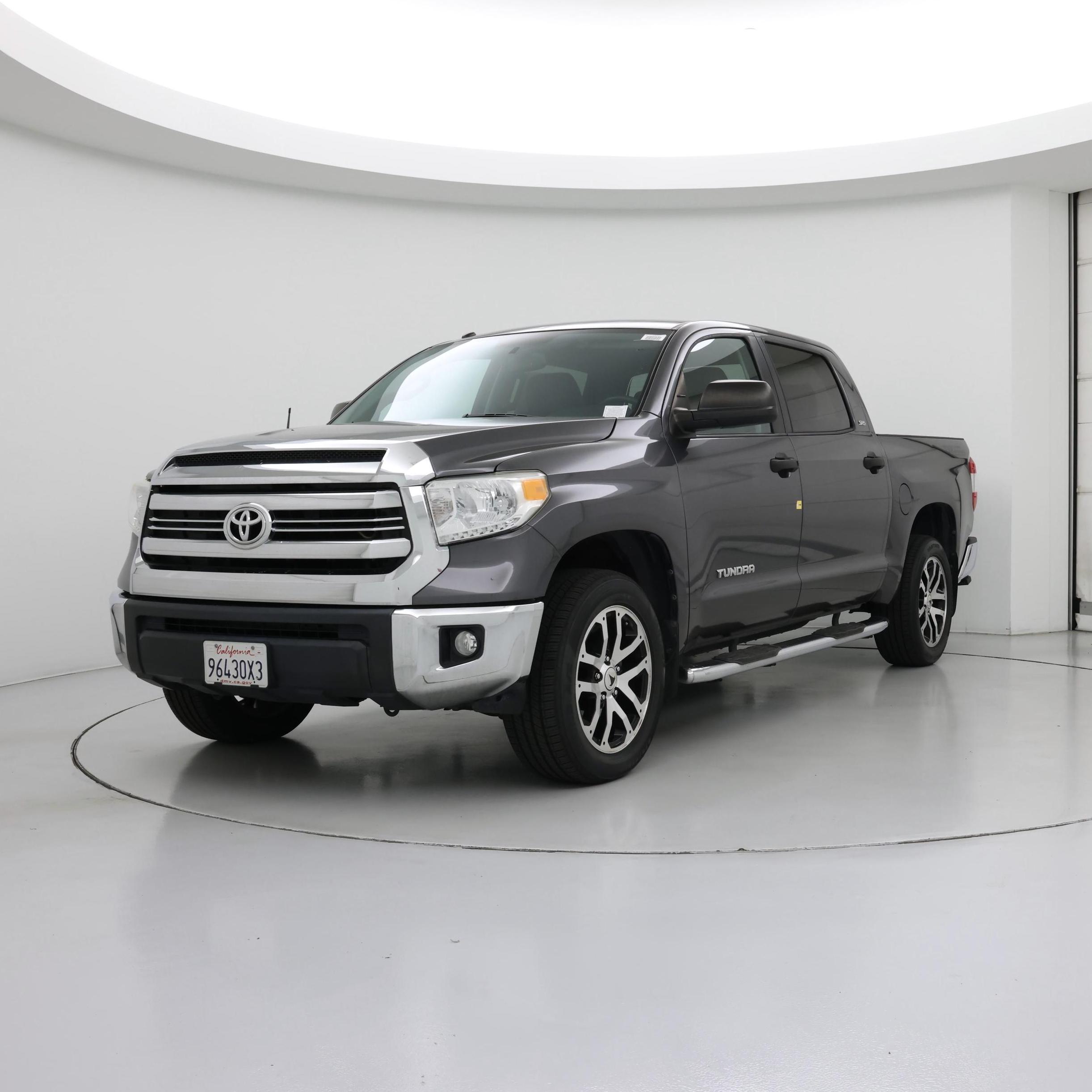 Thumbnail: 2017 Toyota Tundra - 4
