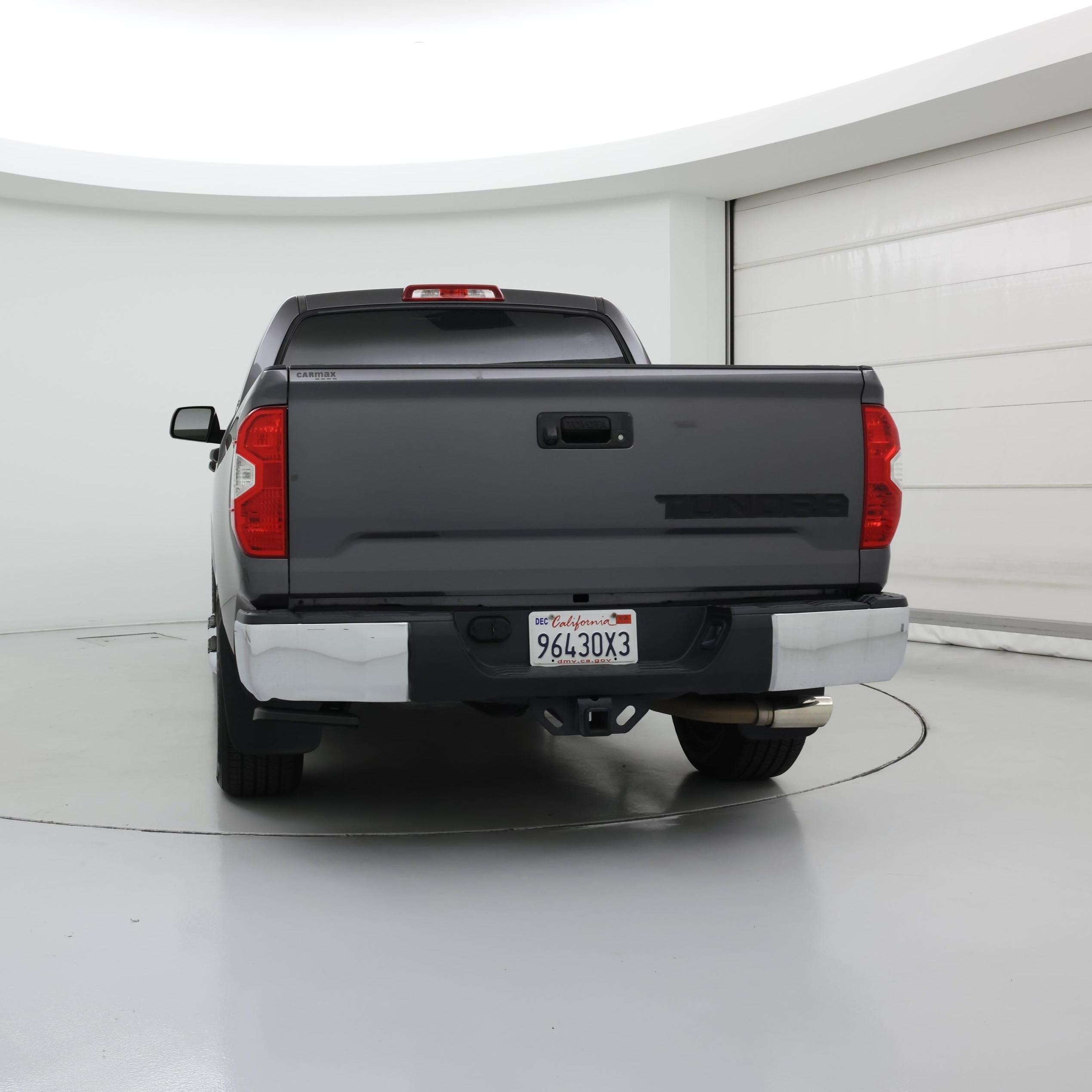 Thumbnail: 2017 Toyota Tundra - 6
