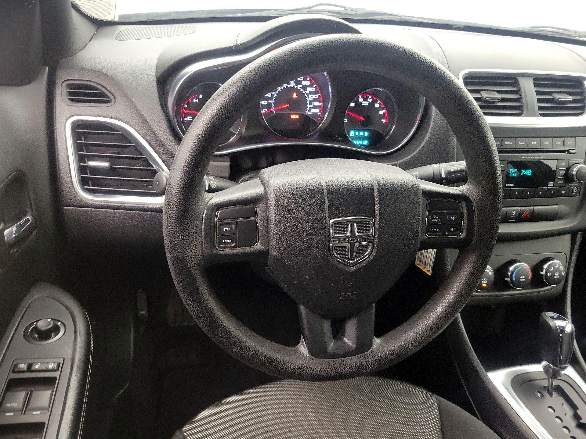 Thumbnail: 2014 Dodge Avenger - 10