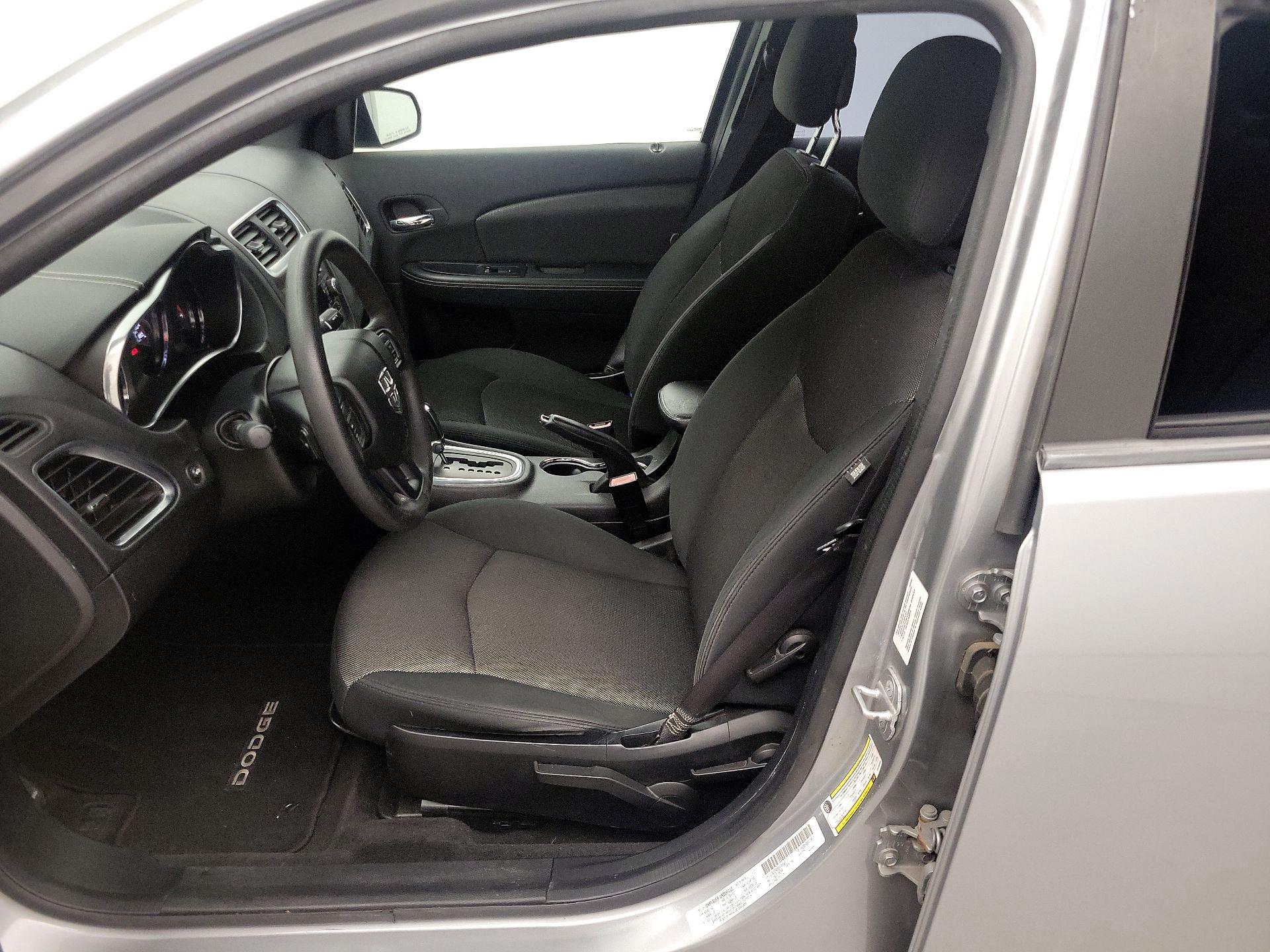 Thumbnail: 2014 Dodge Avenger - 11