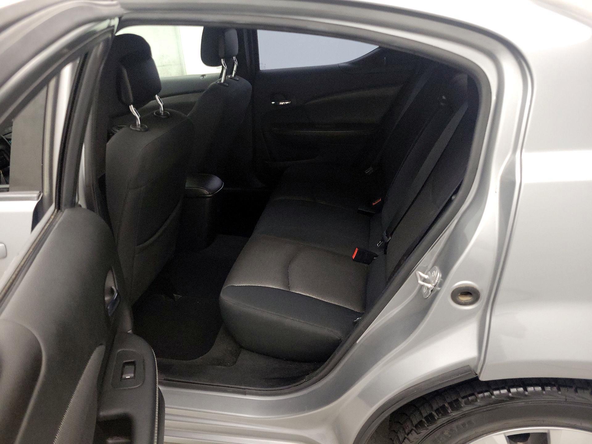 Thumbnail: 2014 Dodge Avenger - 17