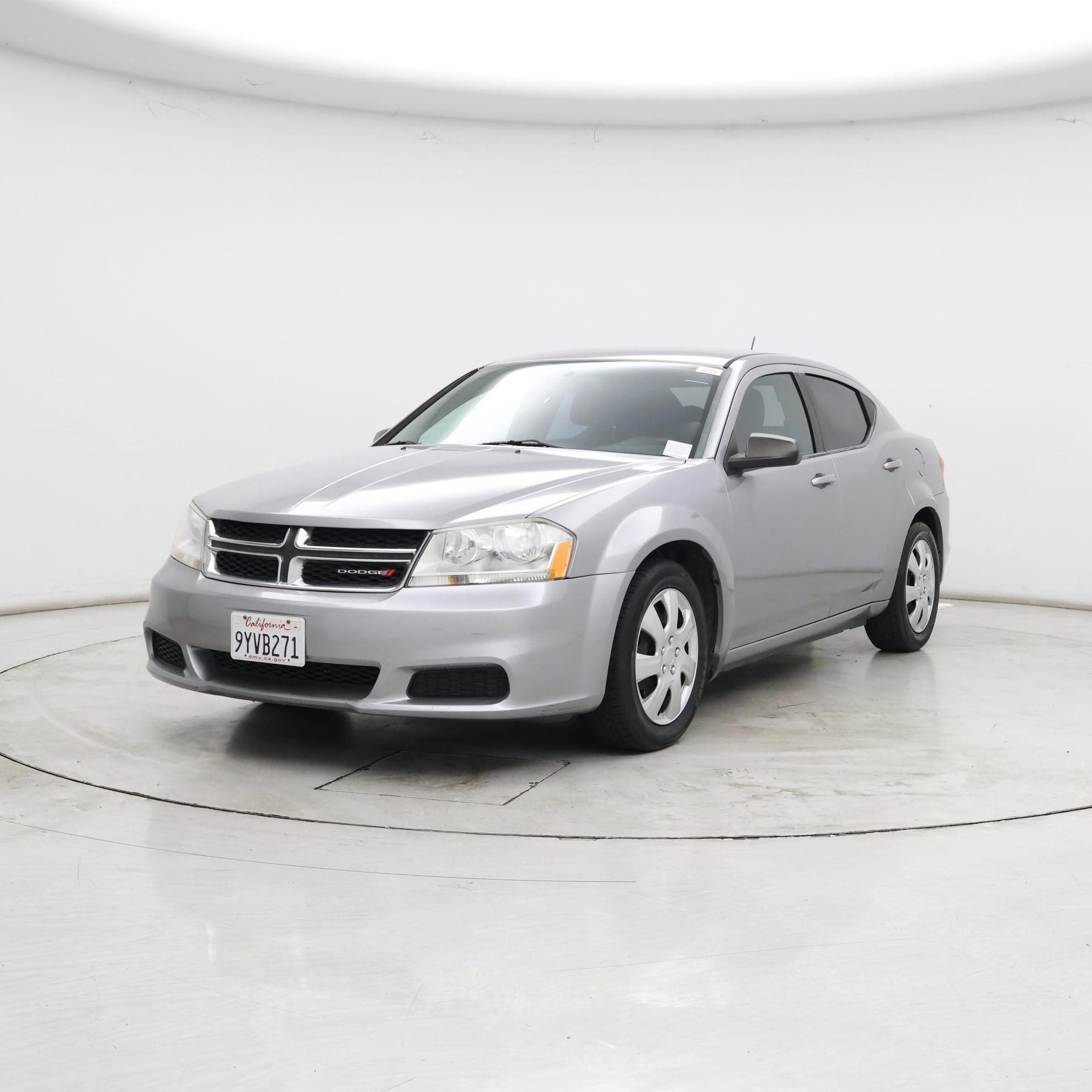 Thumbnail: 2014 Dodge Avenger - 4
