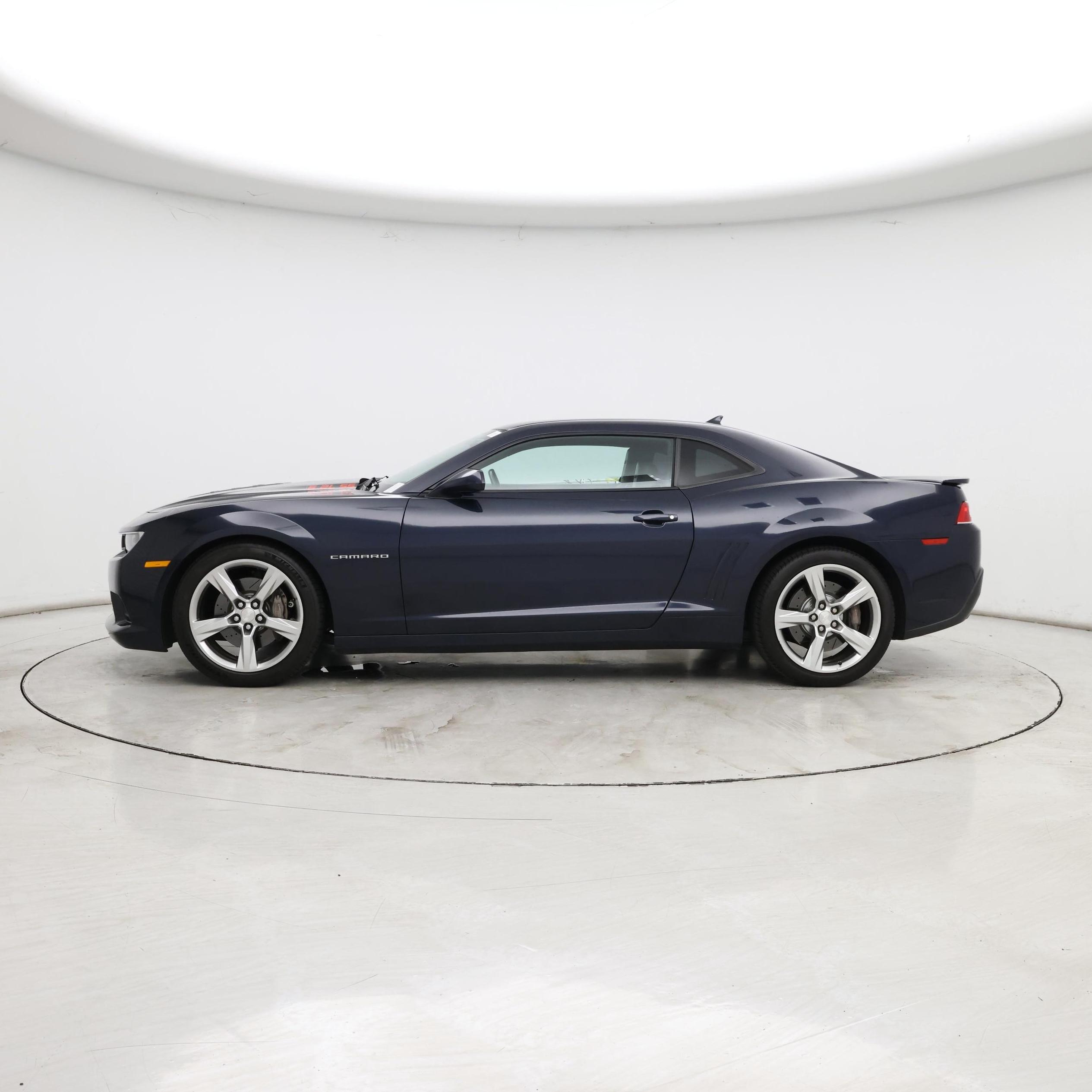 Thumbnail: 2015 Chevrolet Camaro - 3