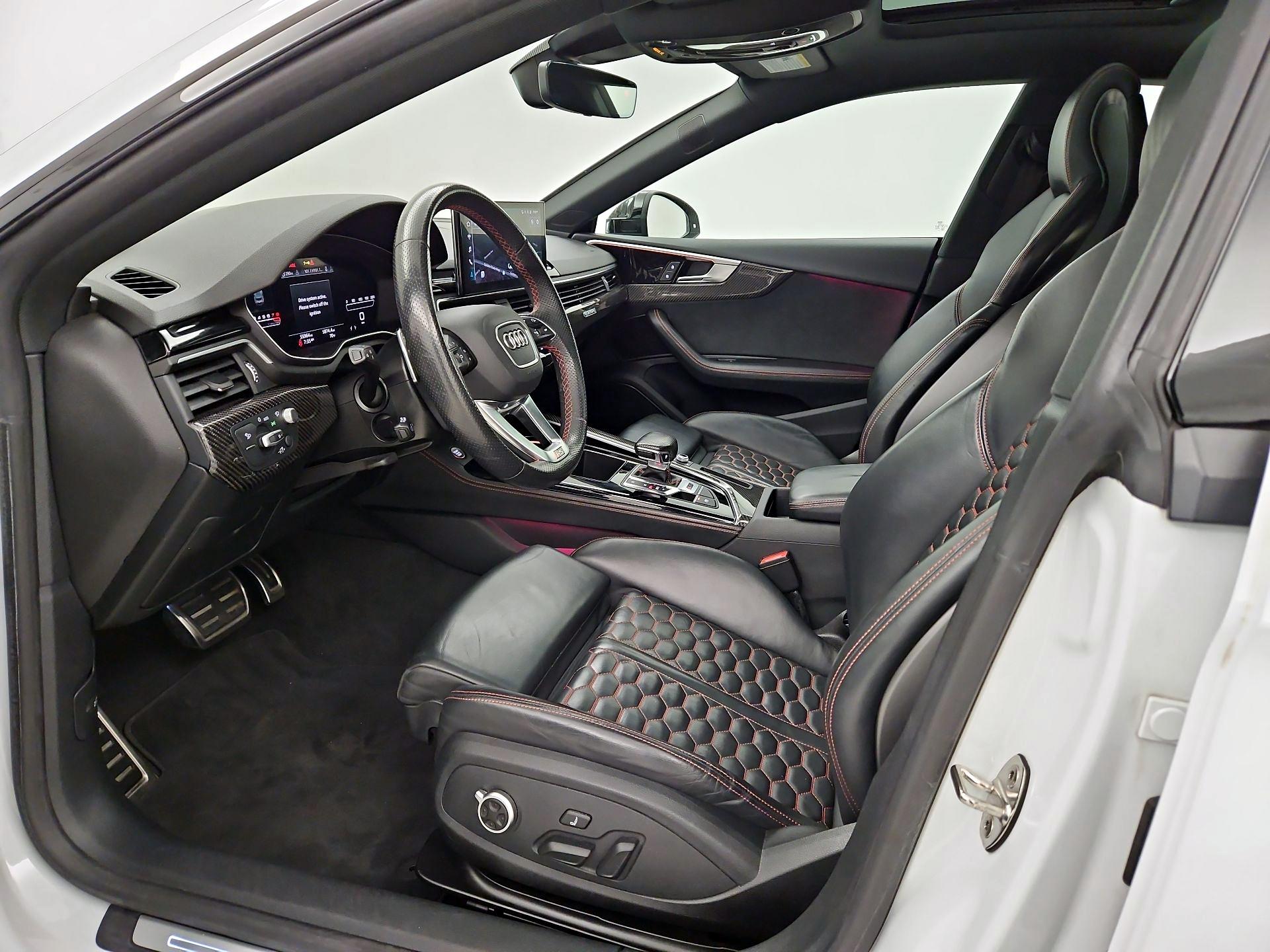 Thumbnail: 2022 Audi RS 5 - 11