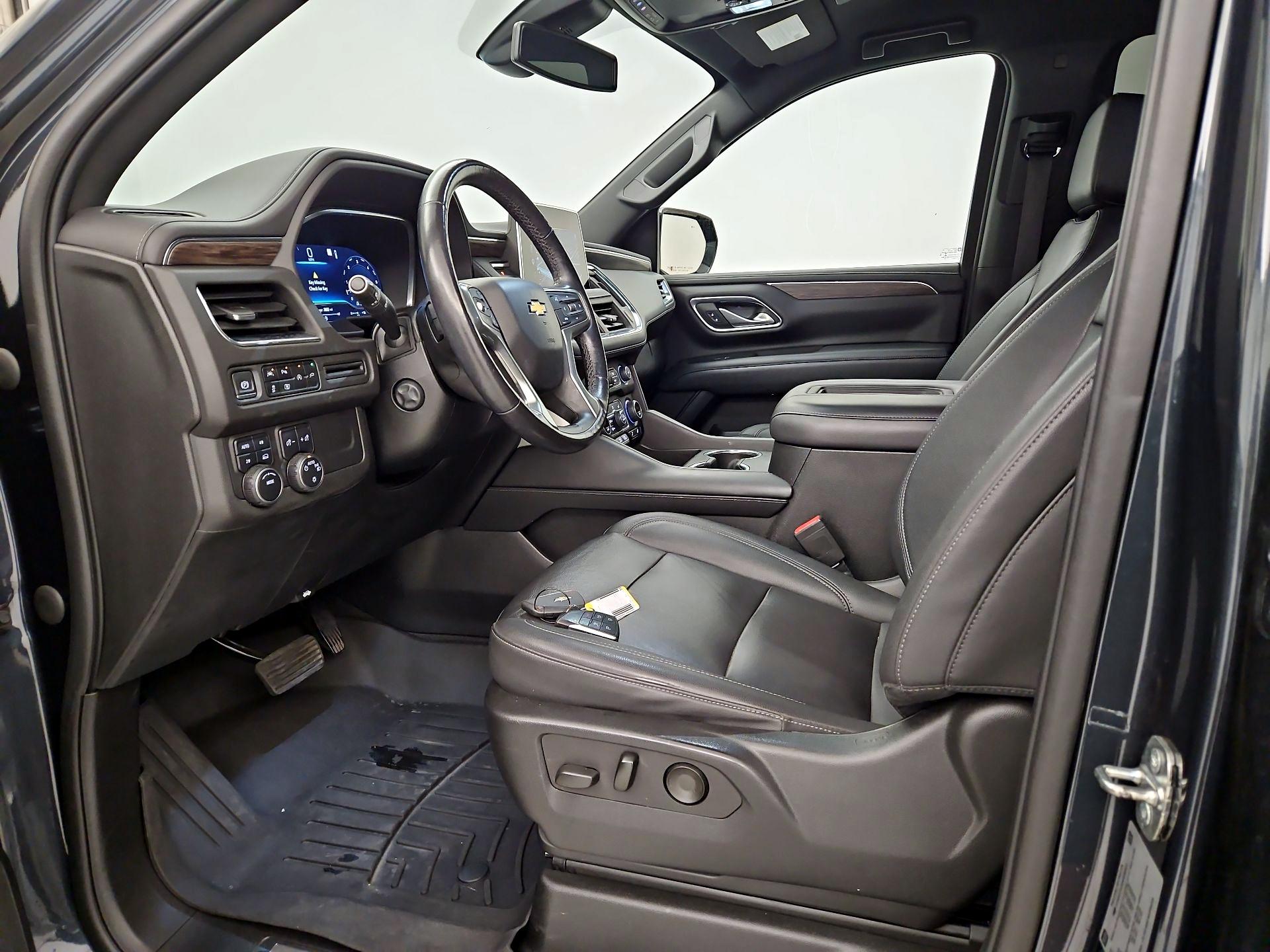 Thumbnail: 2022 Chevrolet Suburban - 11