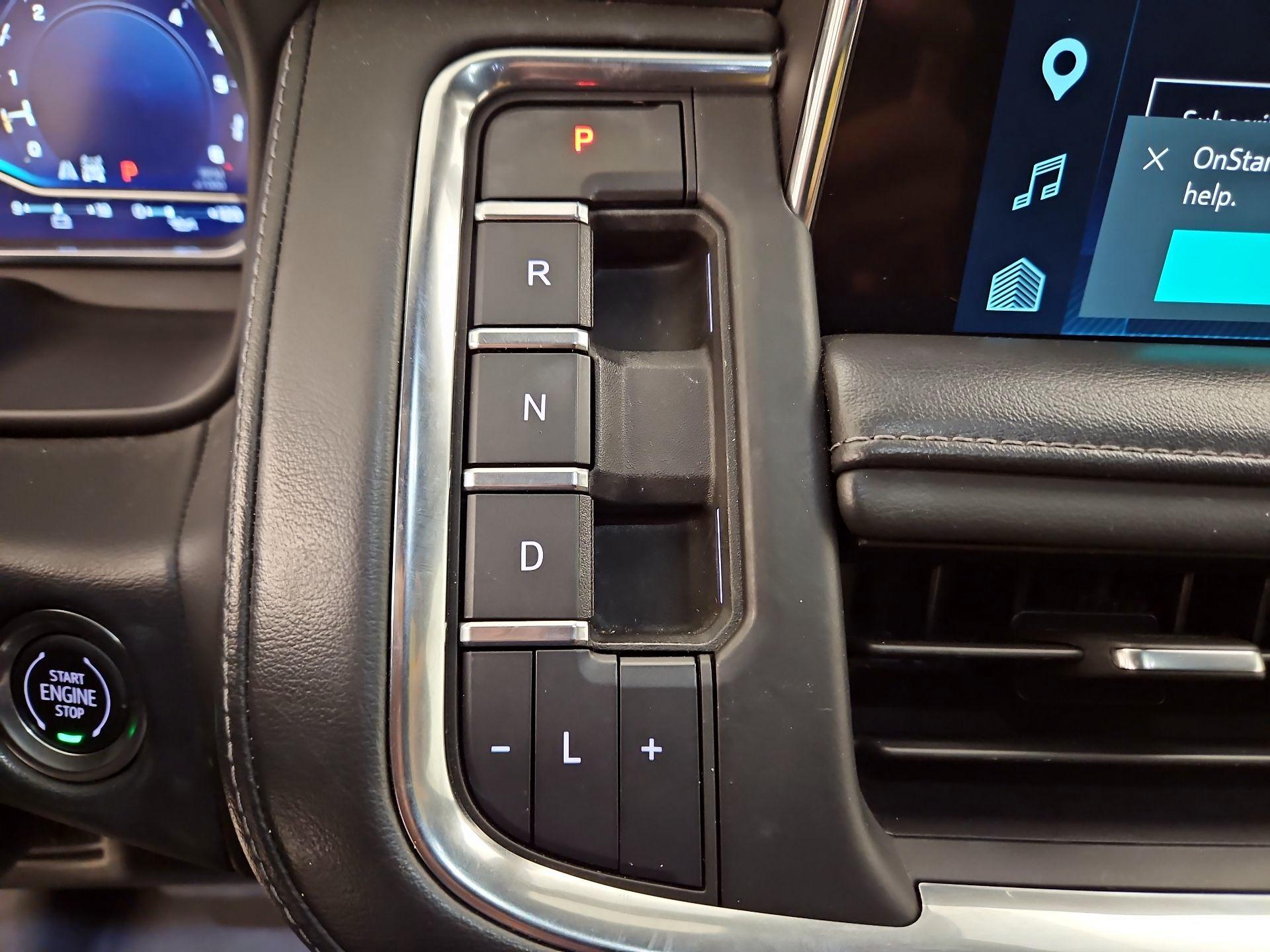 Thumbnail: 2022 Chevrolet Suburban - 17