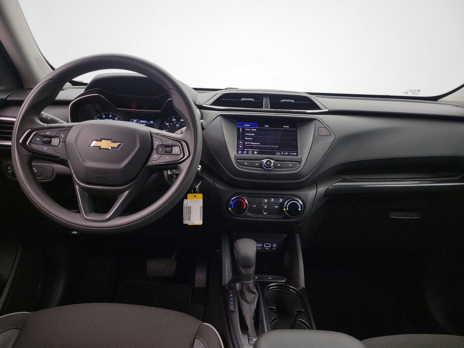 Thumbnail: 2023 Chevrolet TrailBlazer - 9