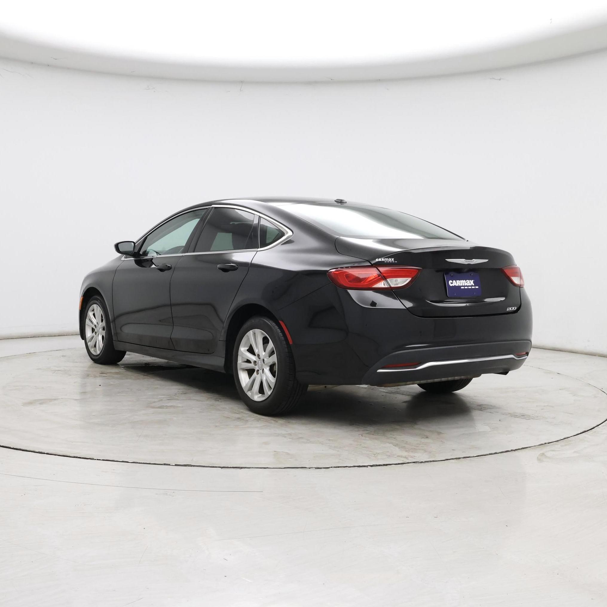 Thumbnail: 2016 Chrysler 200 - 2