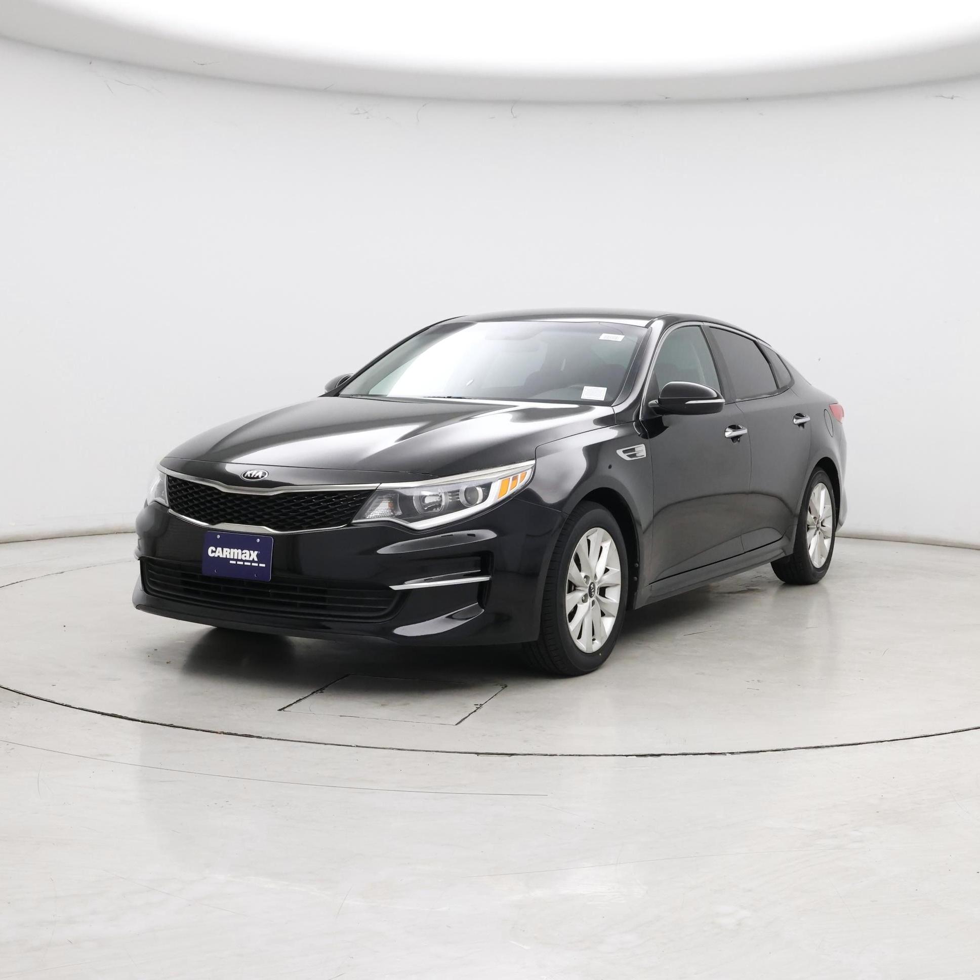 Thumbnail: 2018 Kia Optima - 4
