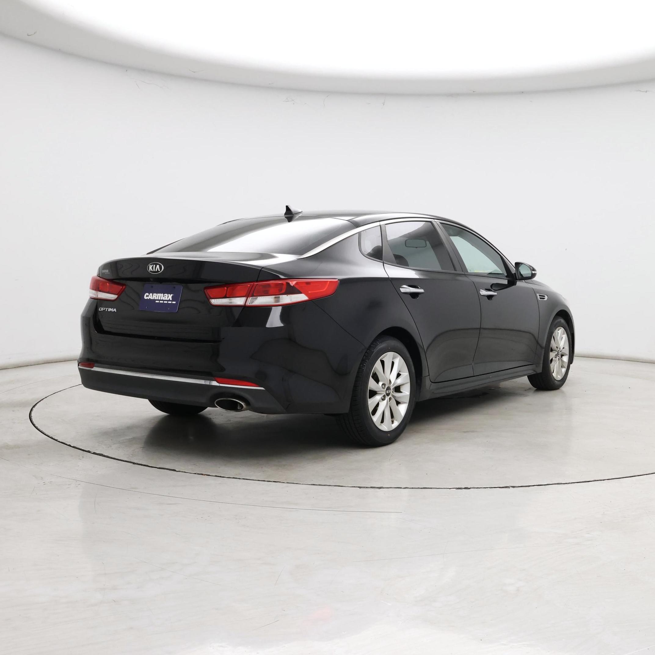 Thumbnail: 2018 Kia Optima - 8