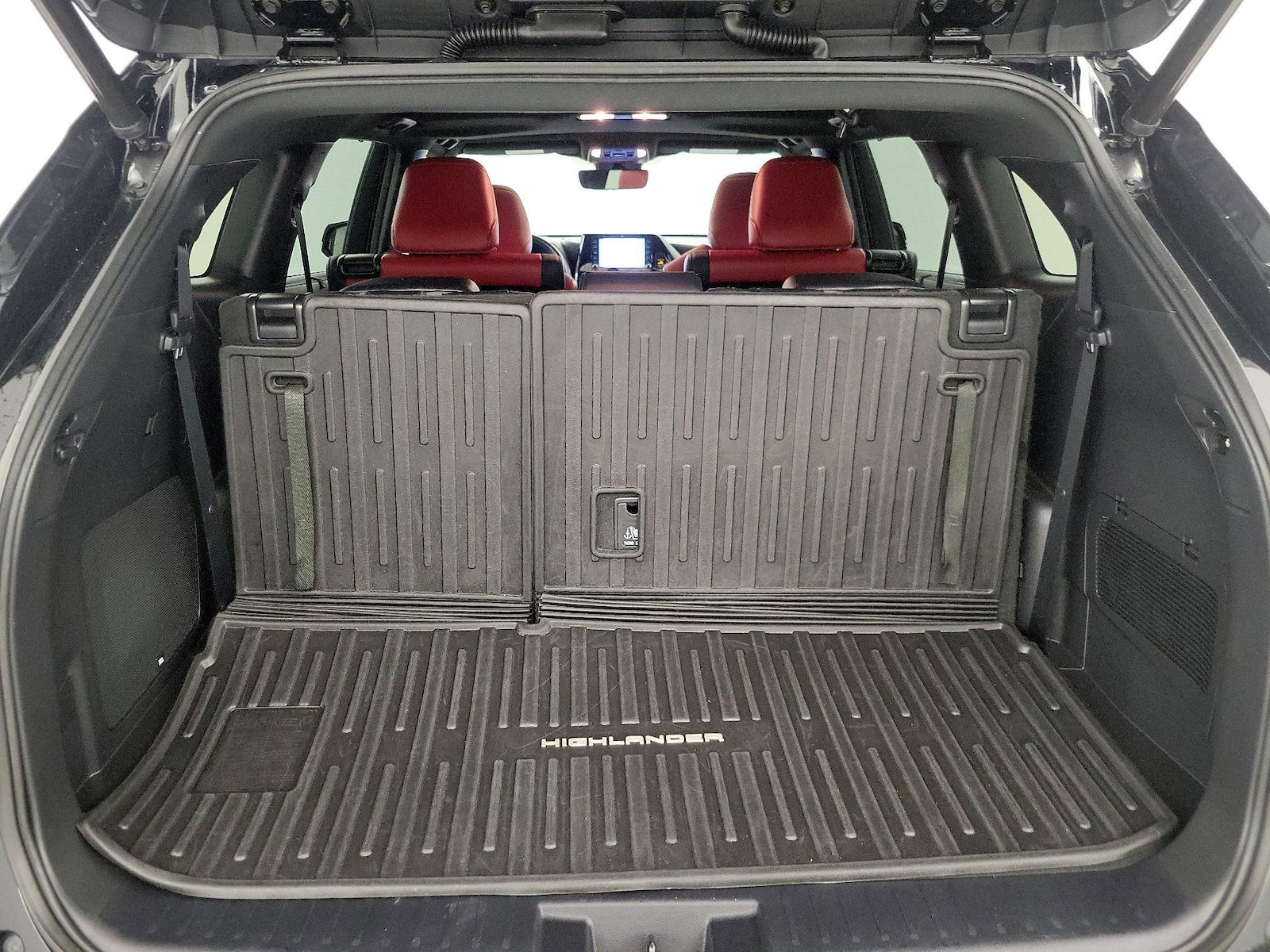 2021 Toyota Highlander XSE - Photo 24