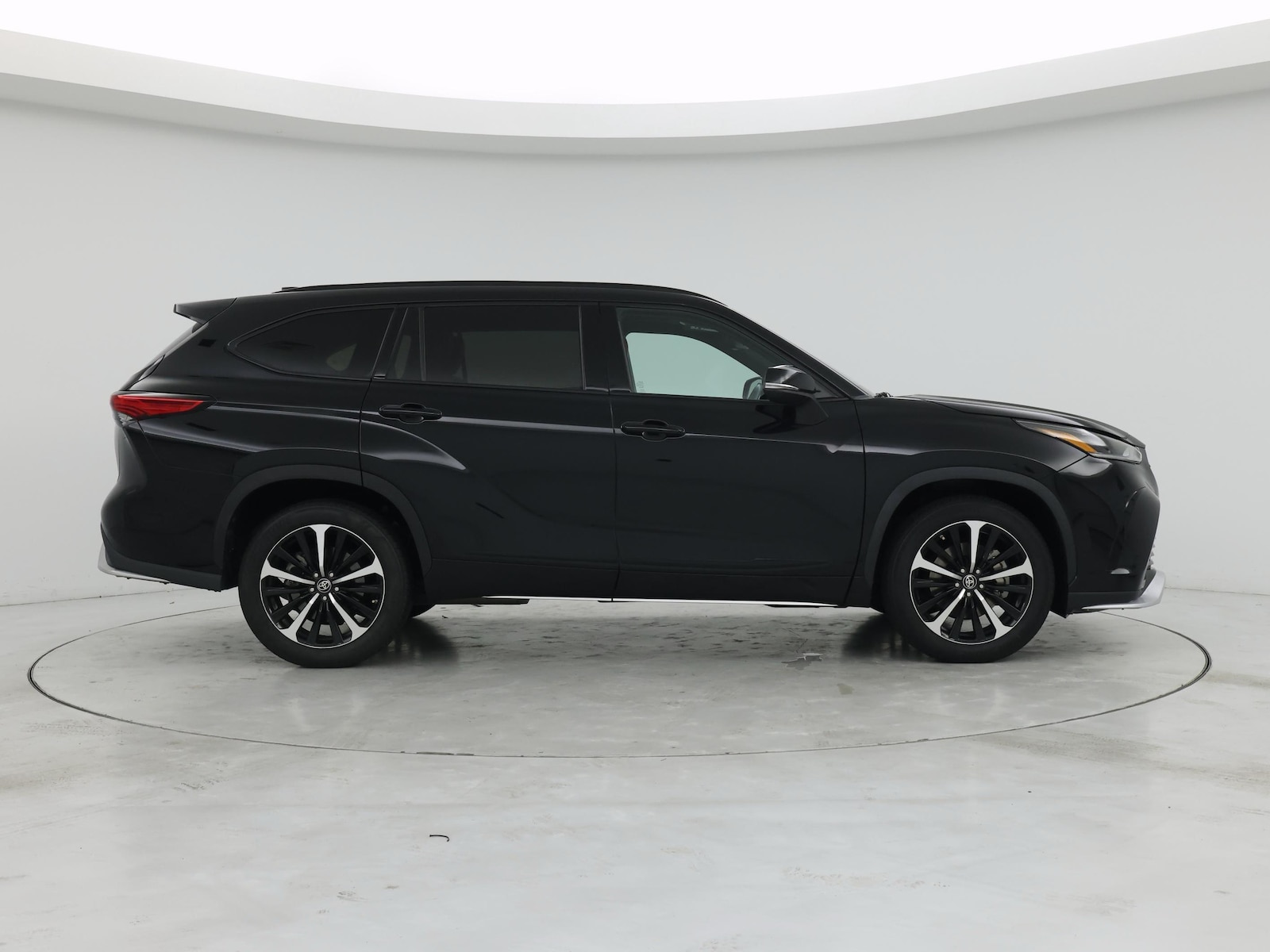 2021 Toyota Highlander XSE - Photo 8
