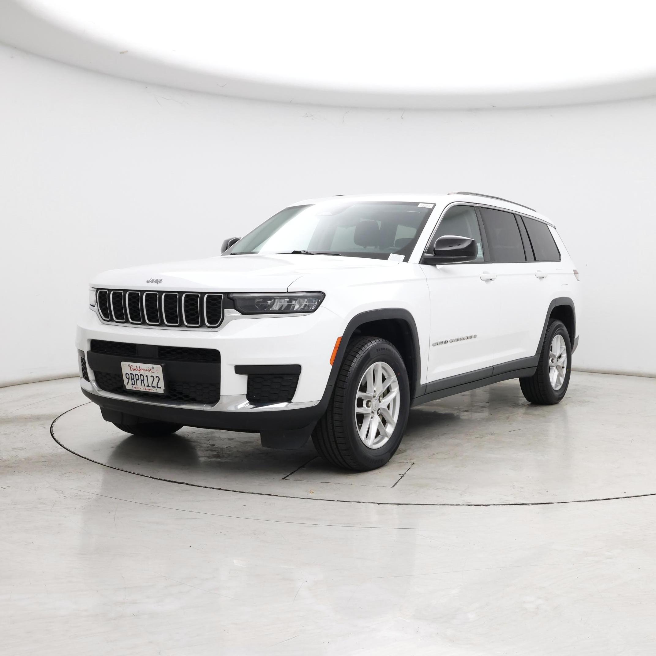 Thumbnail: 2022 Jeep Grand Cherokee L - 4
