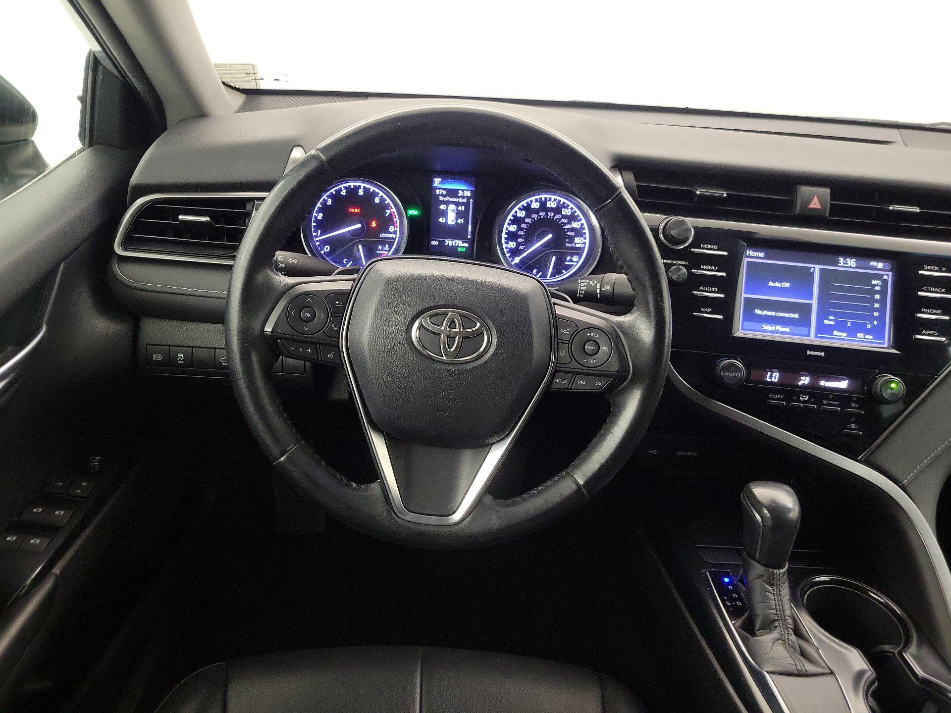 Thumbnail: 2020 Toyota Camry - 10