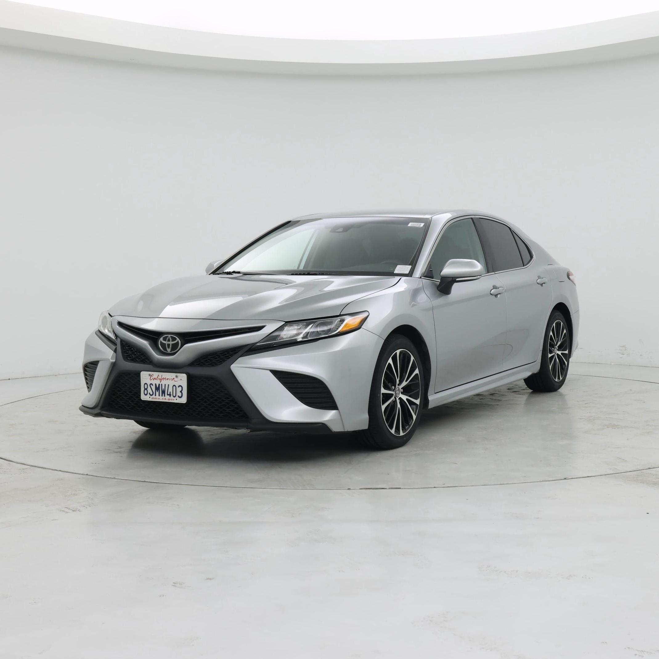 Thumbnail: 2020 Toyota Camry - 4