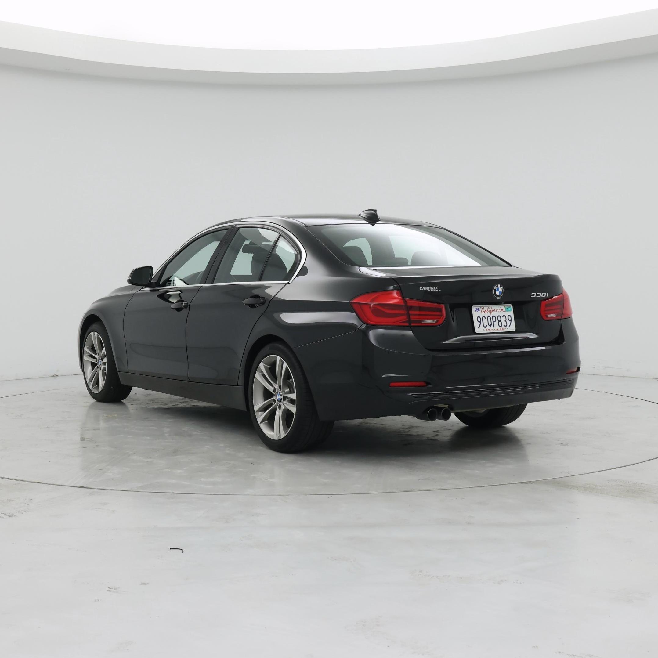 Thumbnail: 2018 BMW 3 Series - 2