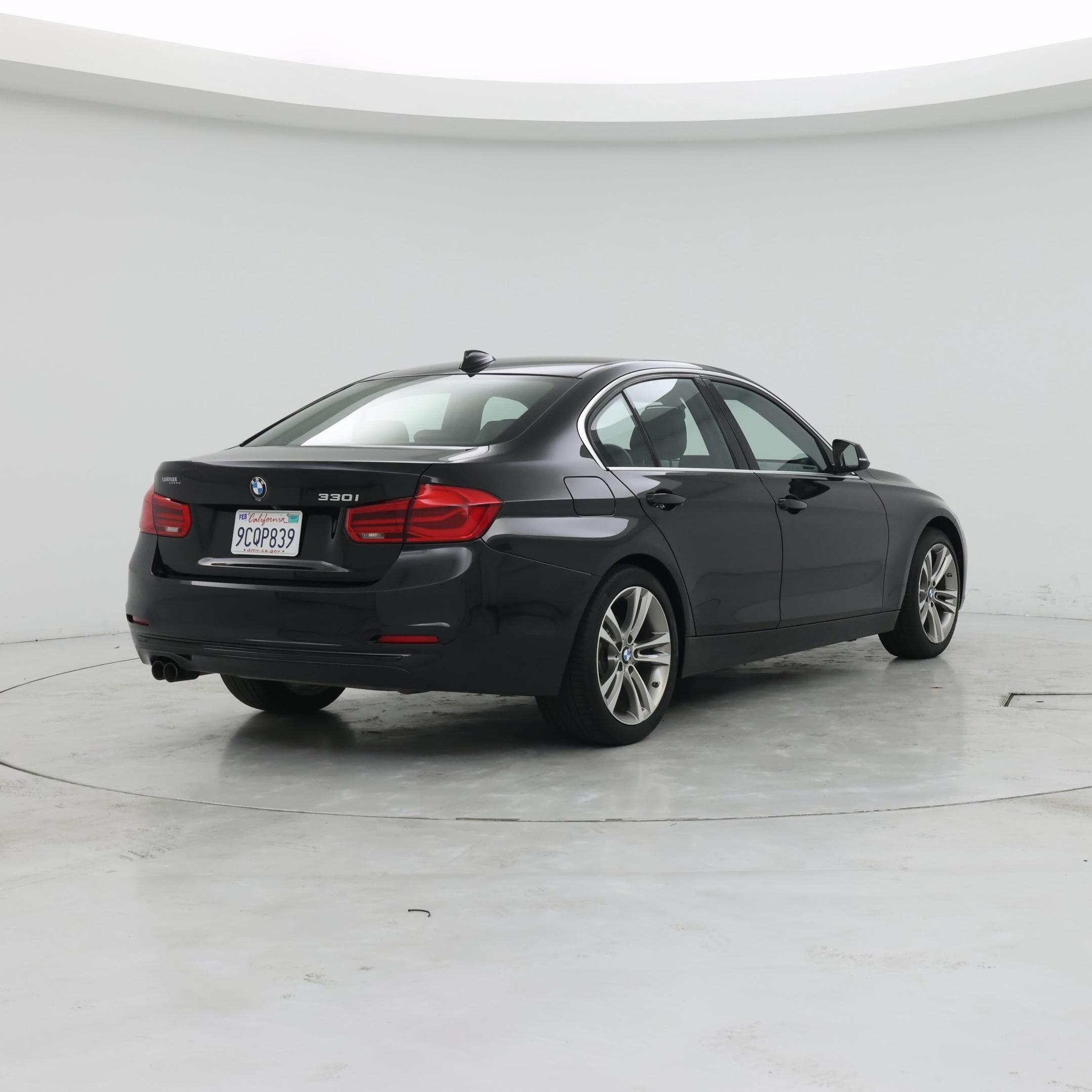 Thumbnail: 2018 BMW 3 Series - 8