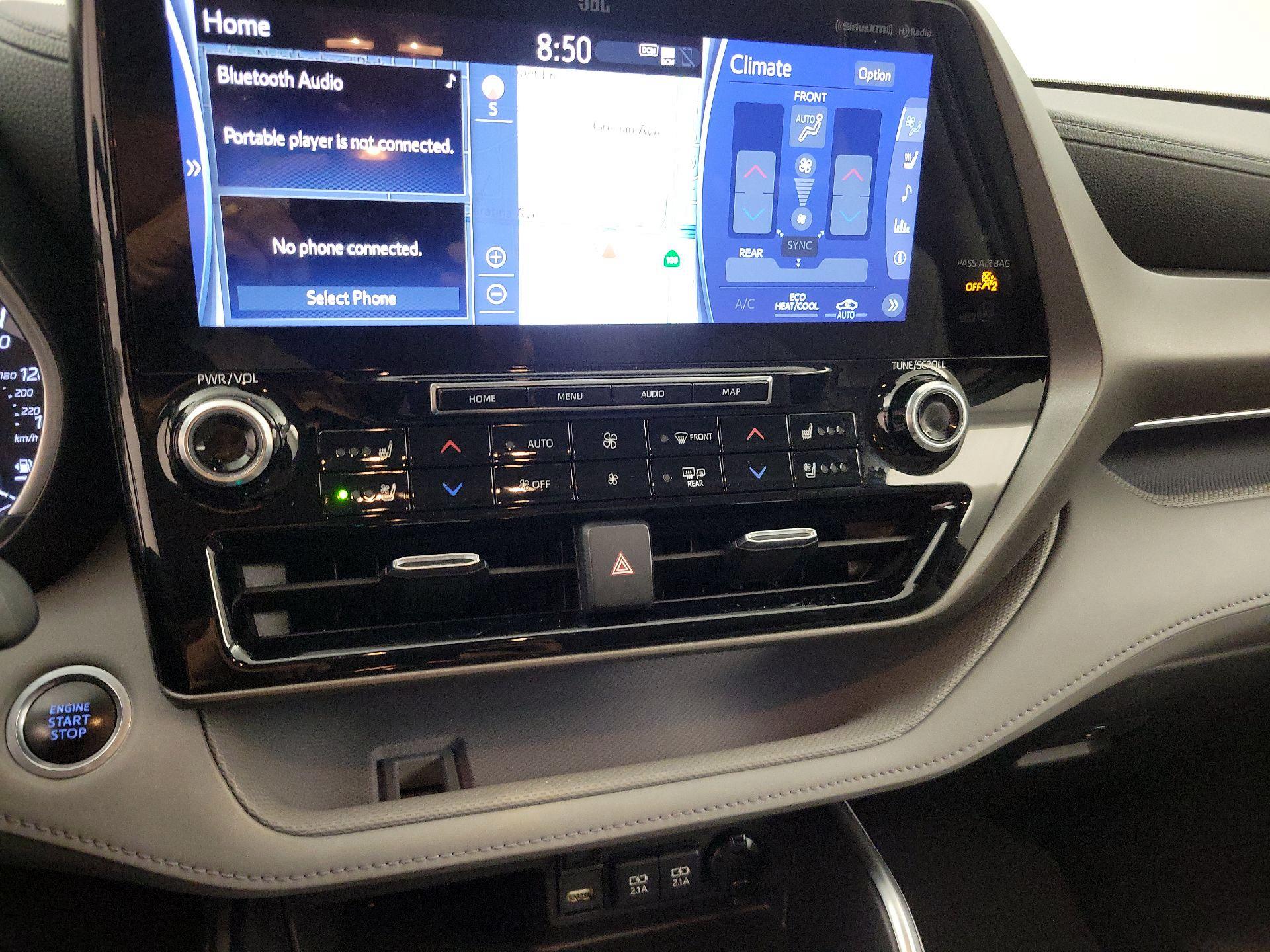 Thumbnail: 2021 Toyota Highlander - 17