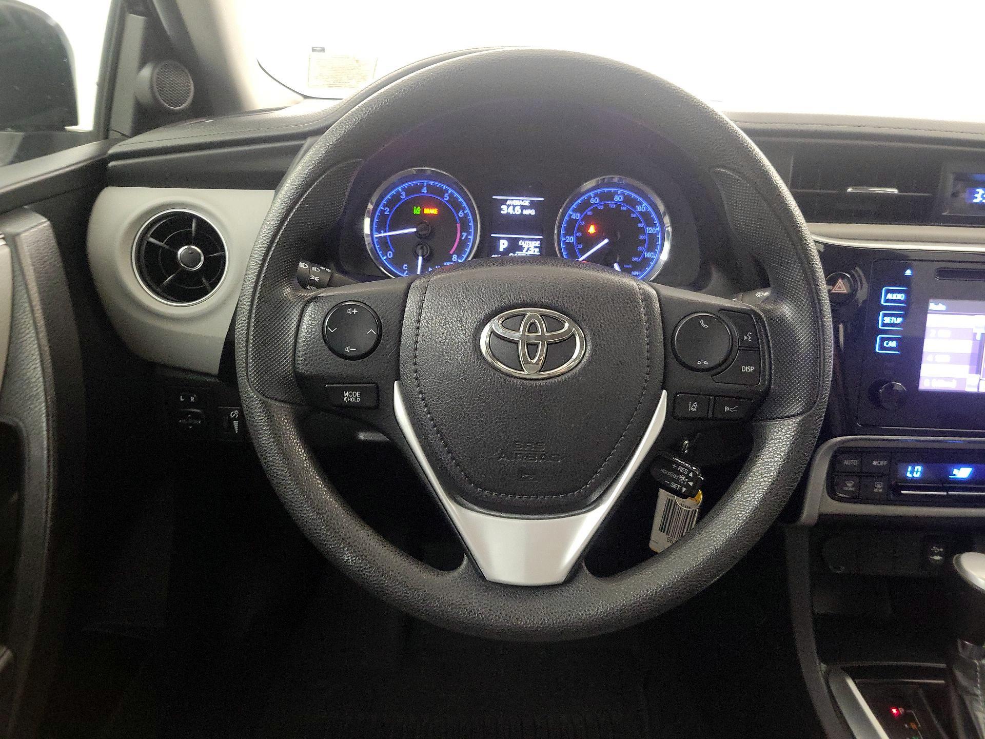 Thumbnail: 2019 Toyota Corolla - 10