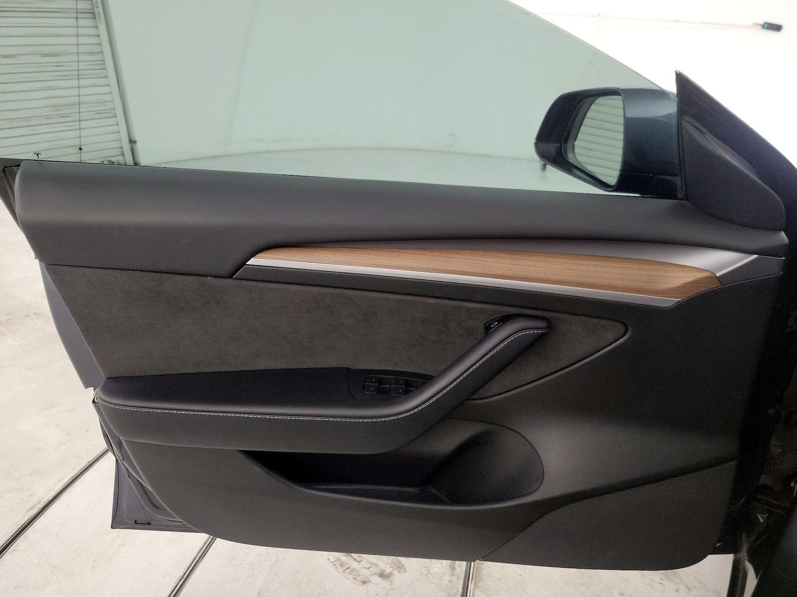 2022 Tesla Model 3 Long Range - Photo 11