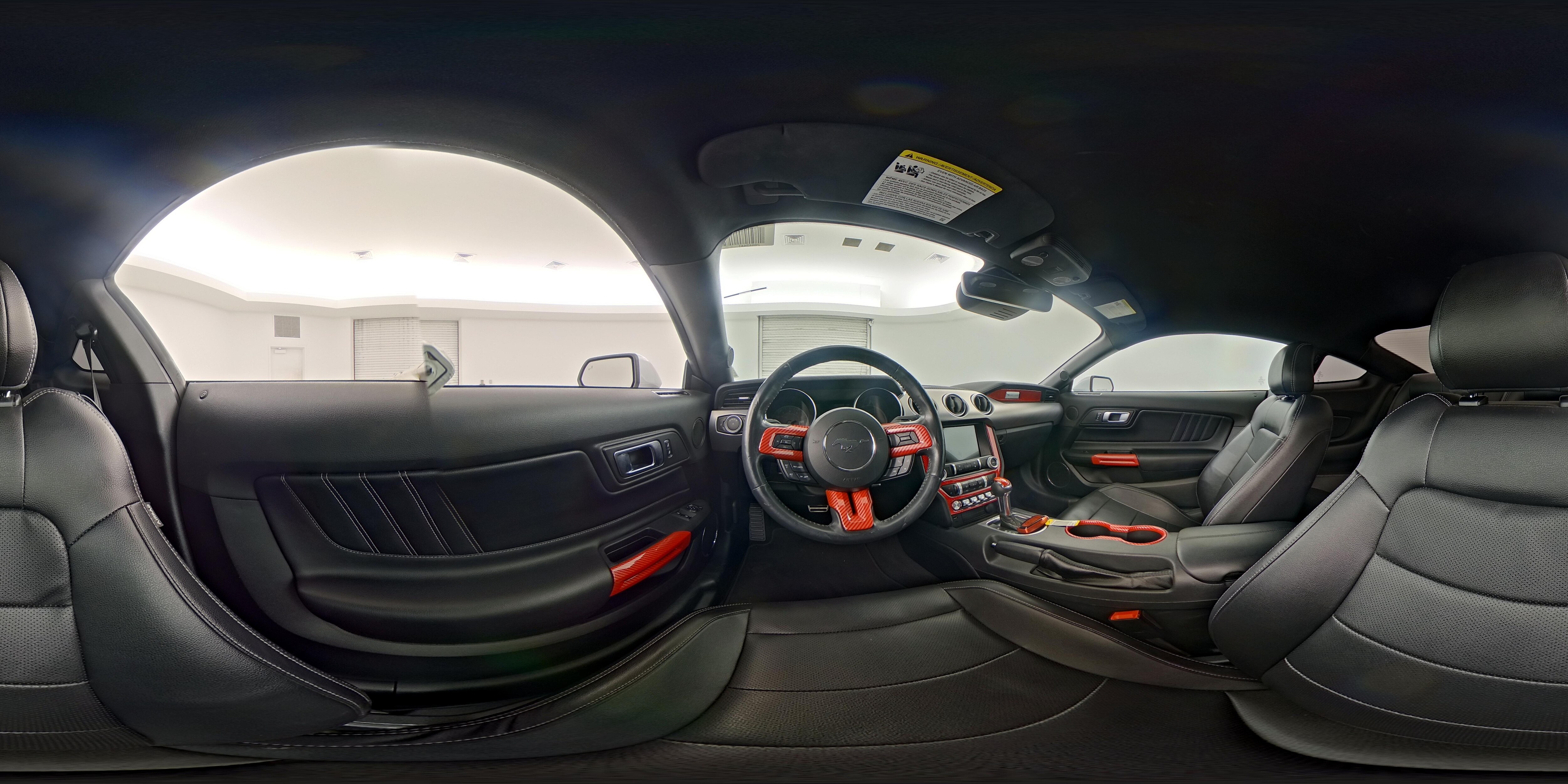 2023 Ford Mustang EcoBoost - Photo 23