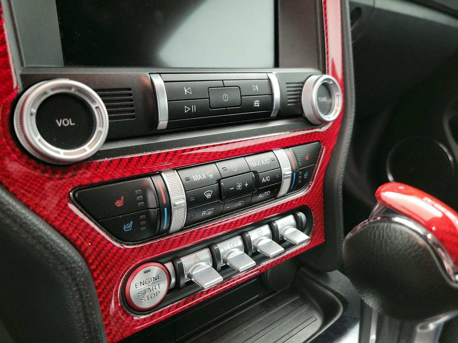 2023 Ford Mustang EcoBoost - Photo 15