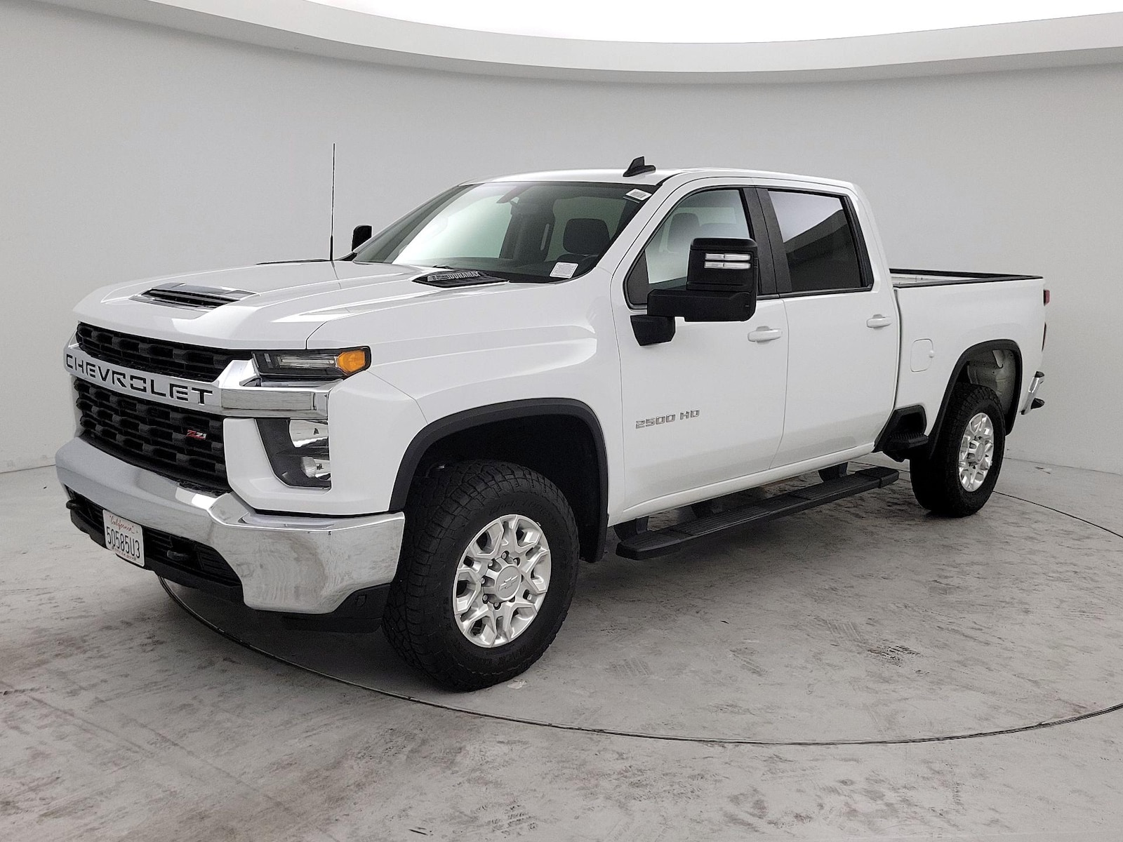 2020 Chevrolet Silverado 2500HD LT - Photo 3
