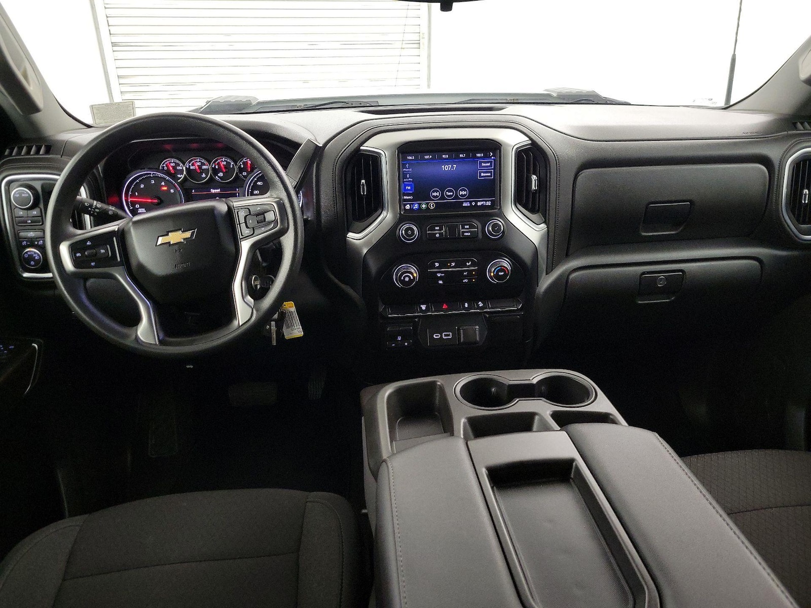2020 Chevrolet Silverado 2500HD LT - Photo 8