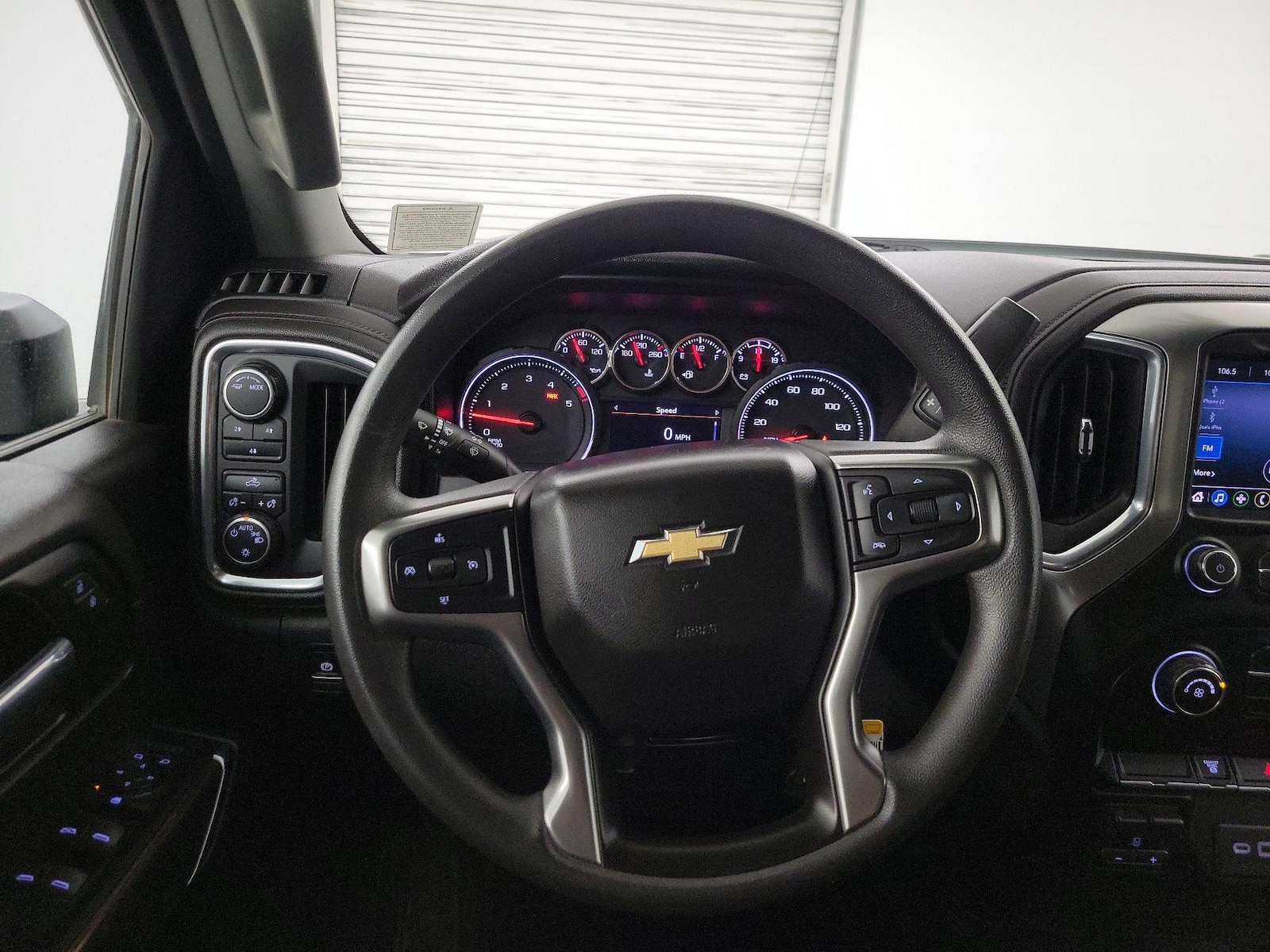2020 Chevrolet Silverado 2500HD LT - Photo 9