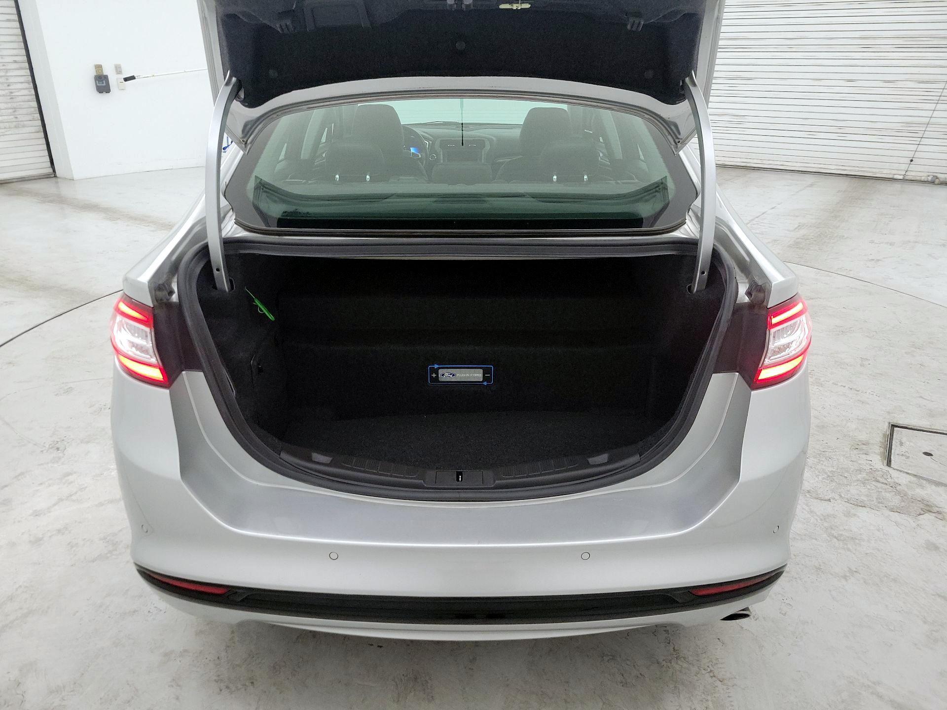 Thumbnail: 2016 Ford Fusion - 20