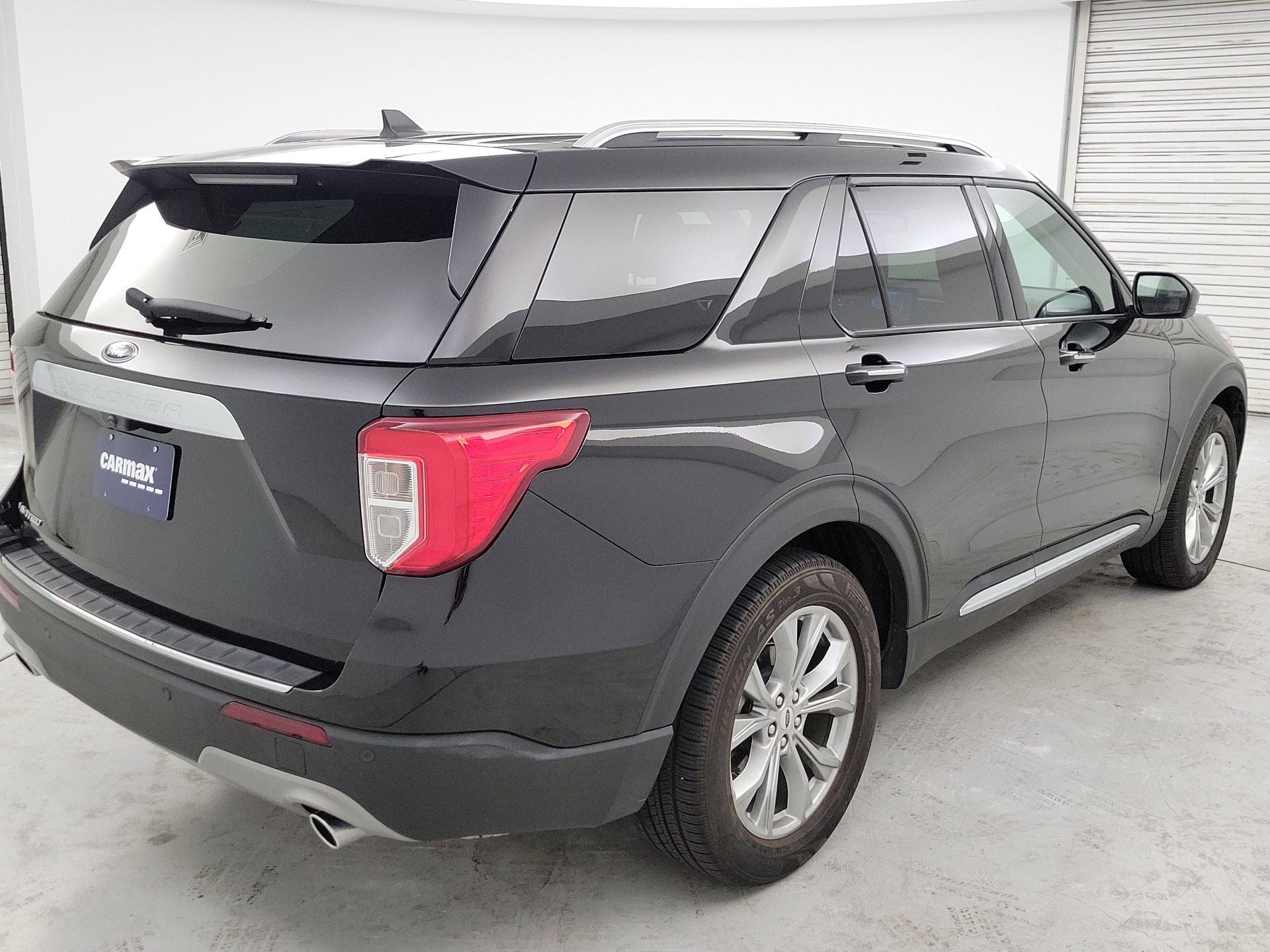Thumbnail: 2023 Ford Explorer - 5