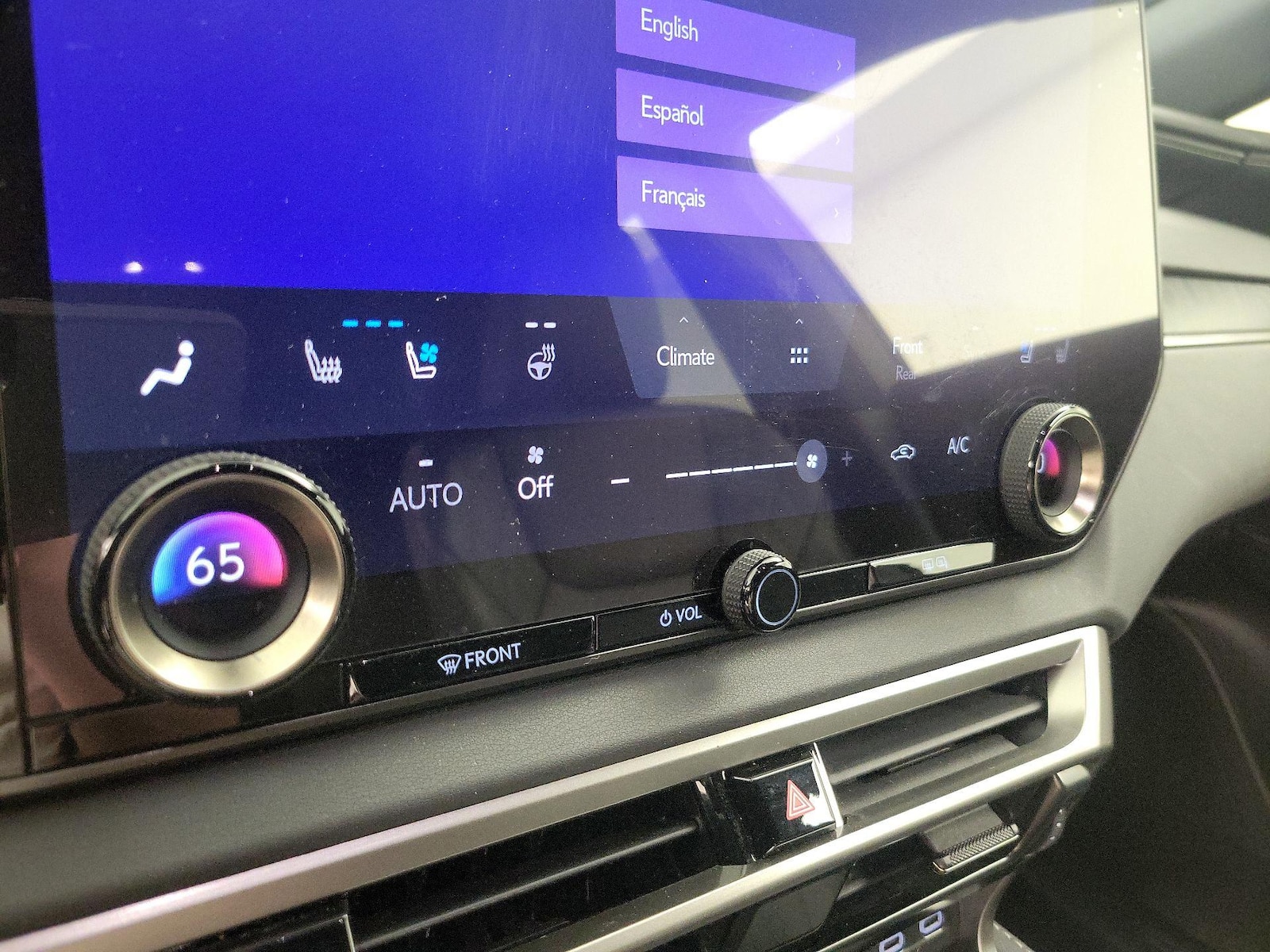 2023 Lexus RX Hybrid 350h - Photo 17