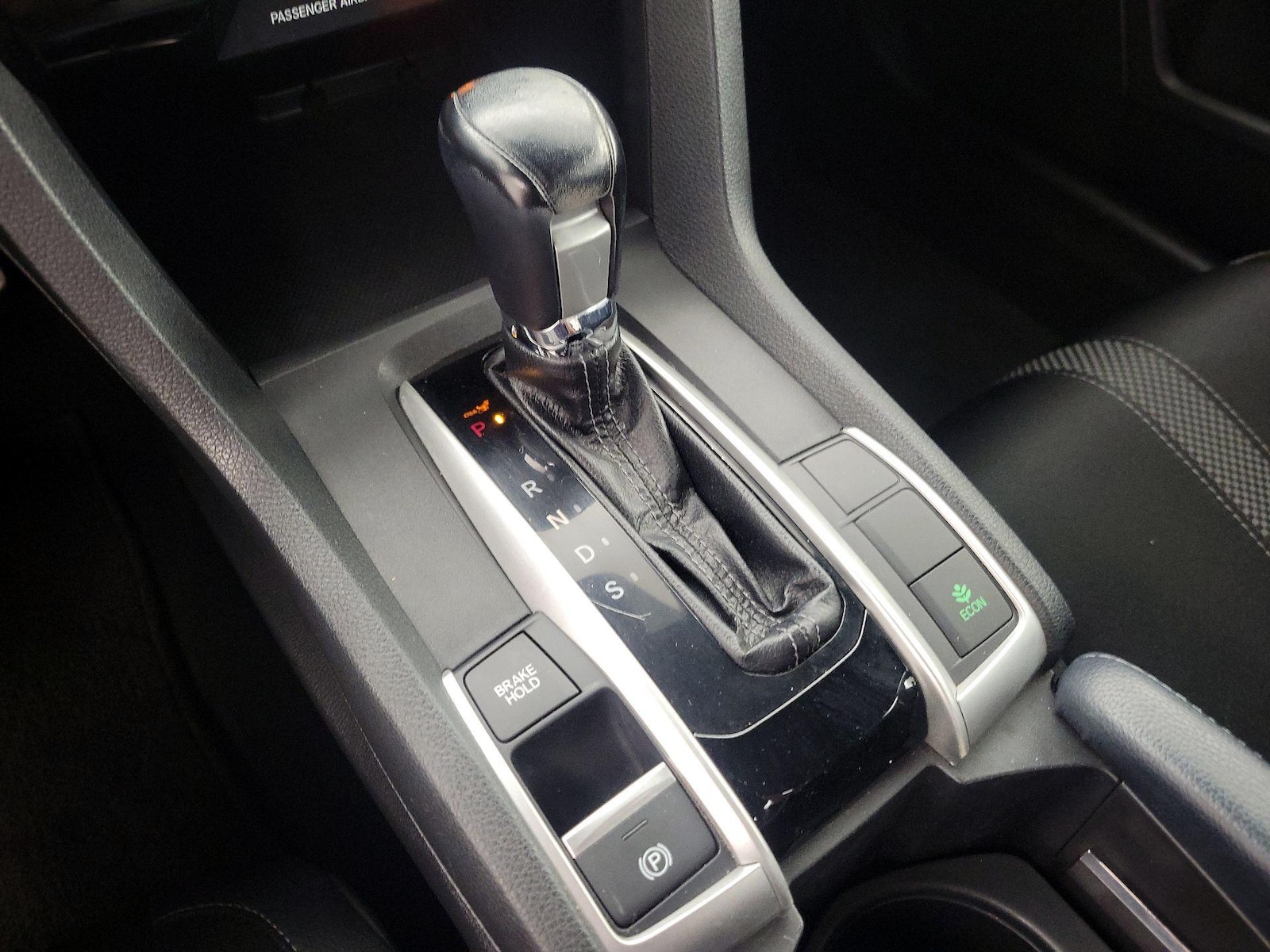 2019 Honda Civic Sport - Photo 18