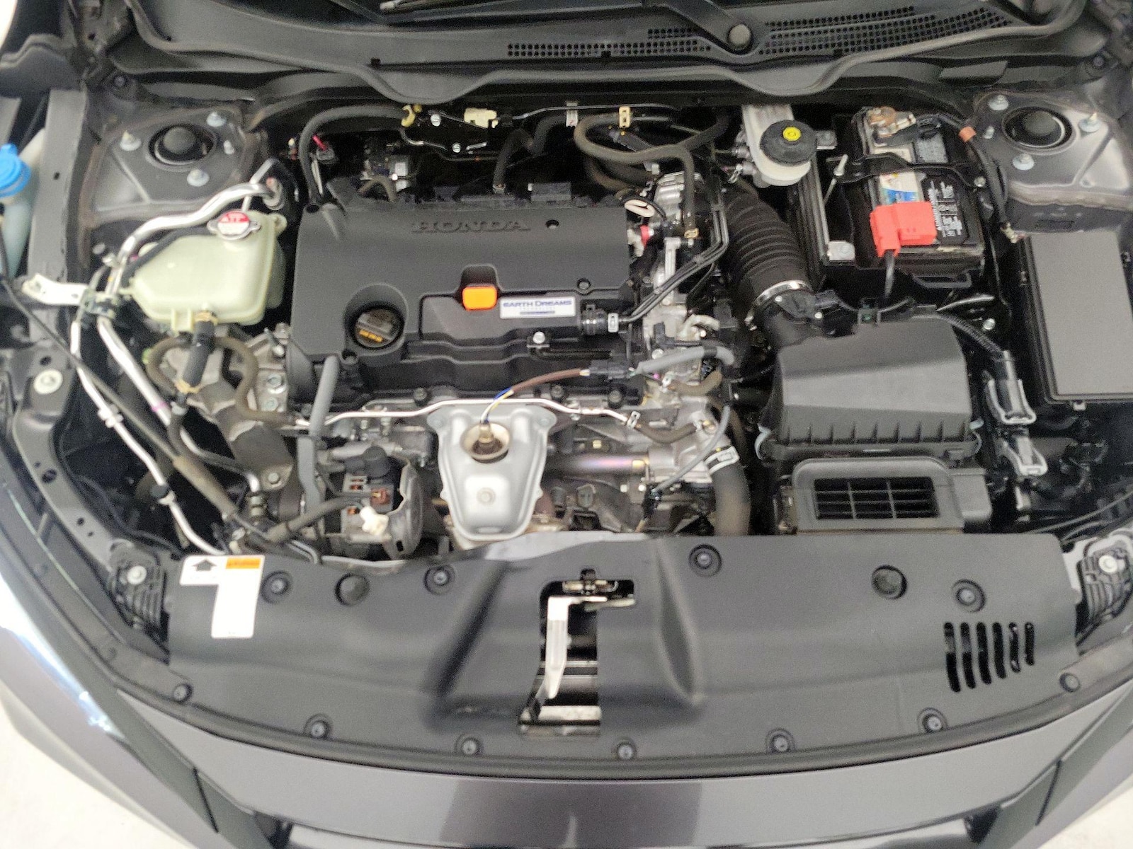 2019 Honda Civic Sport - Photo 21
