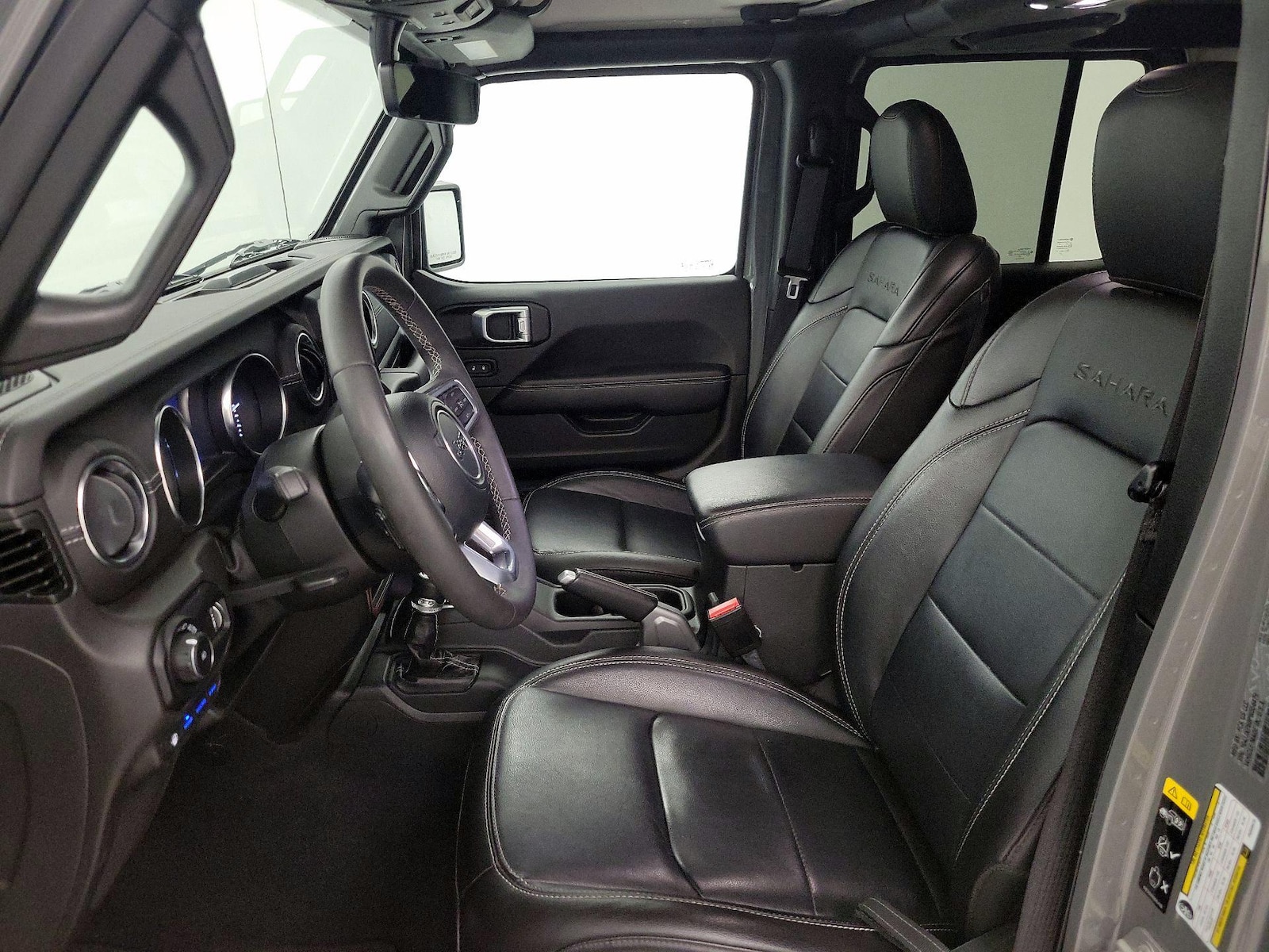 Leather Seats & Side Airbags
