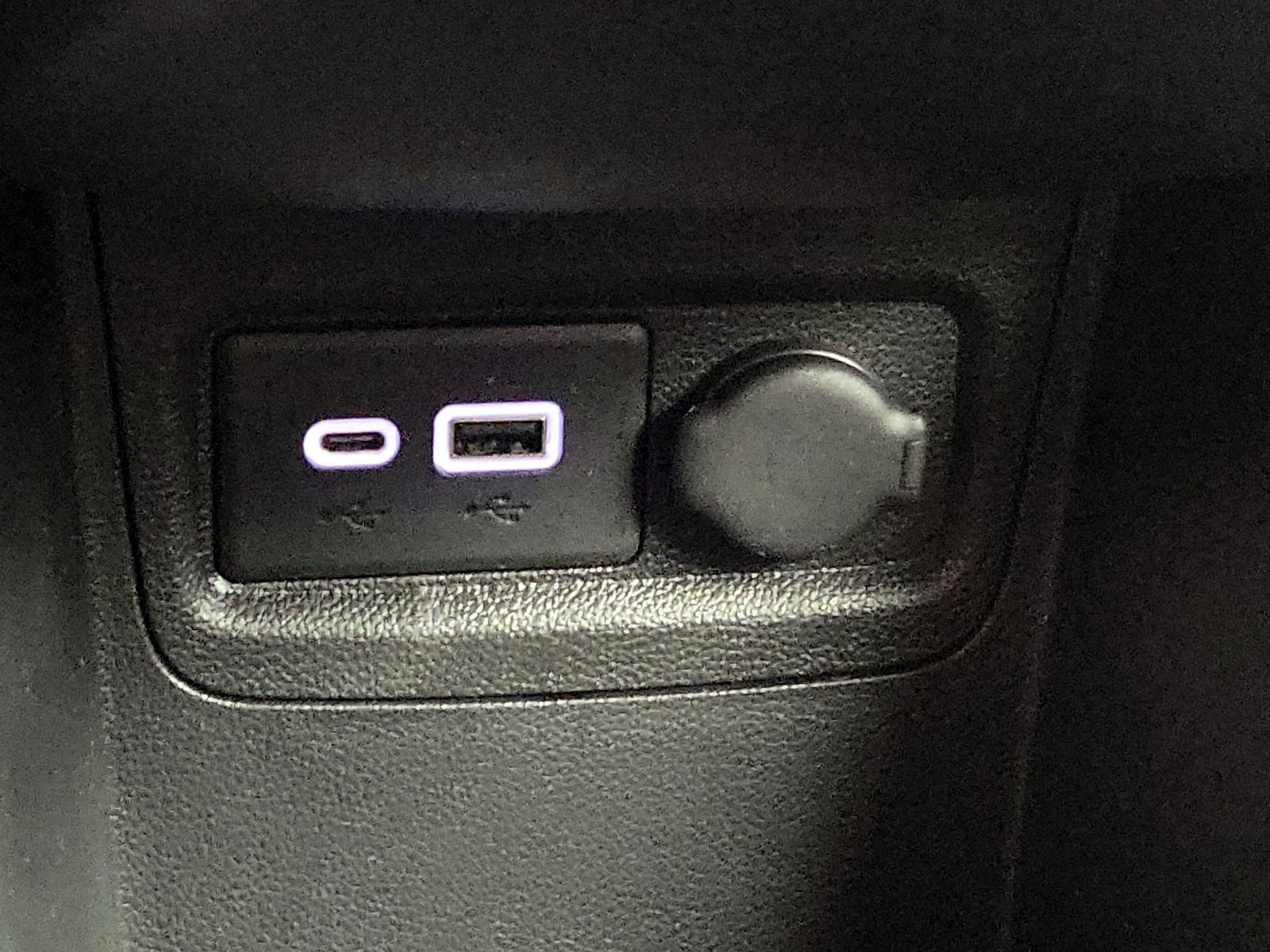 2021 Chevrolet Spark LS - Photo 19