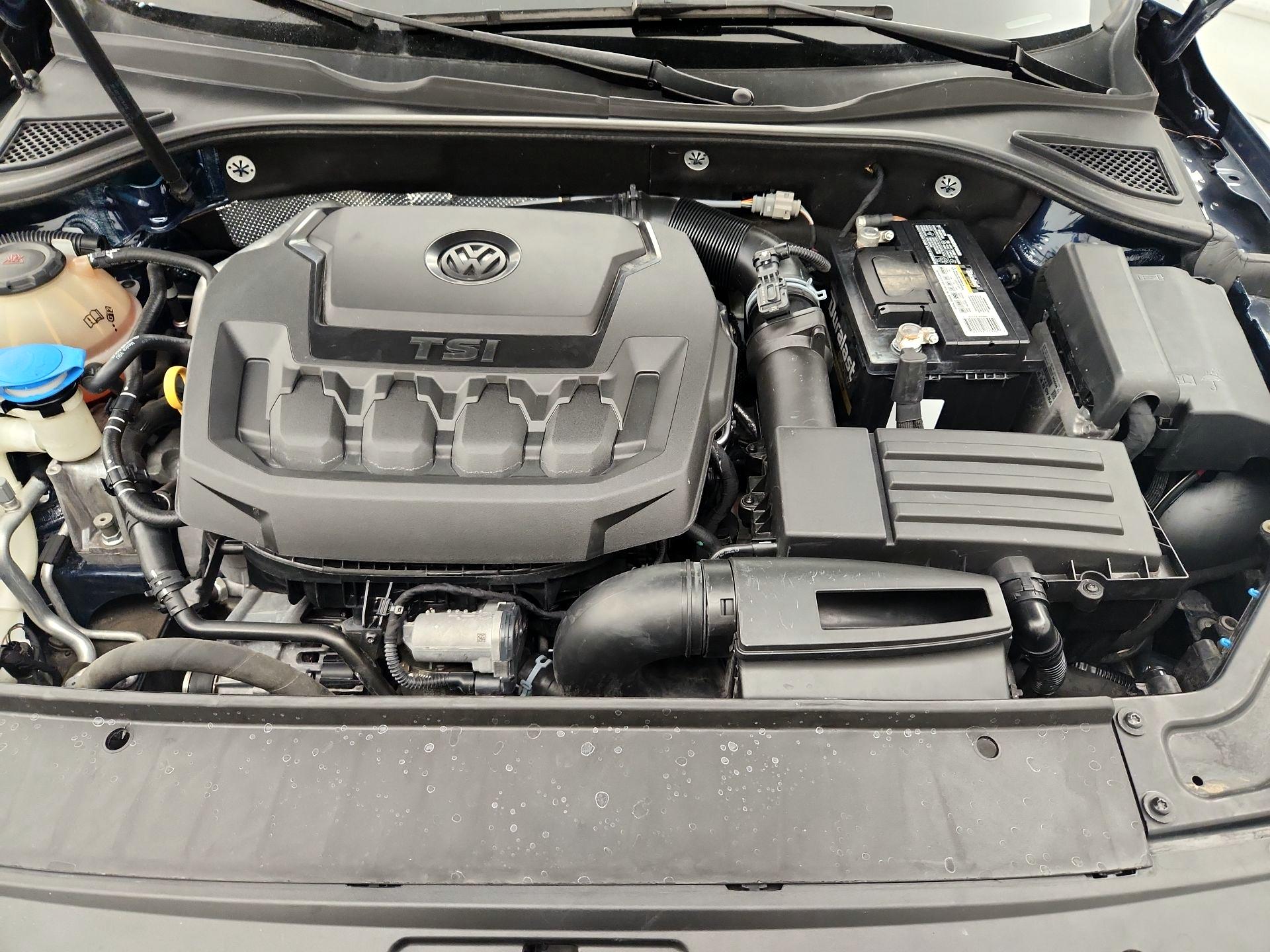 Thumbnail: 2018 Volkswagen Passat - 20