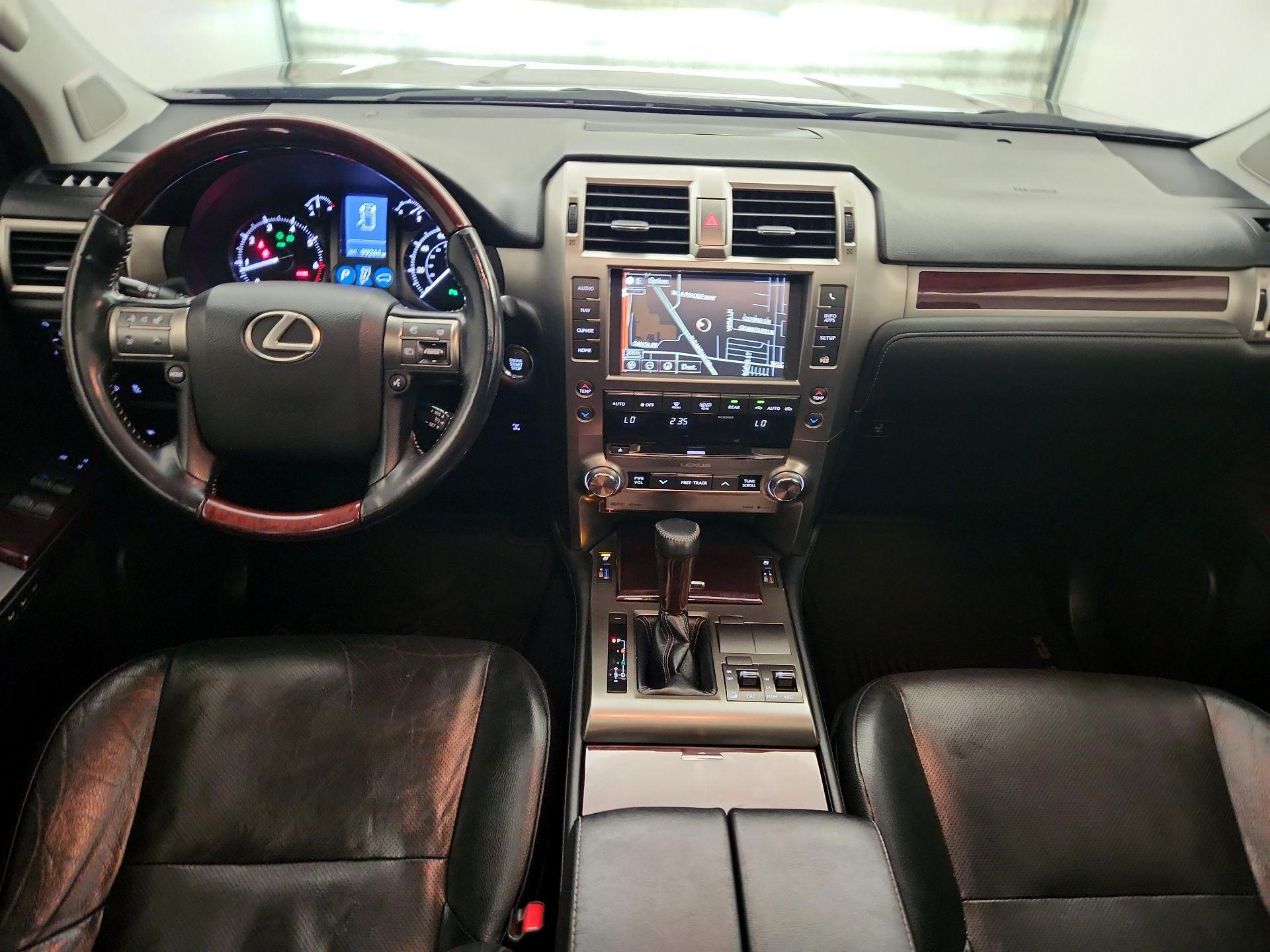 Thumbnail: 2015 Lexus GX - 9