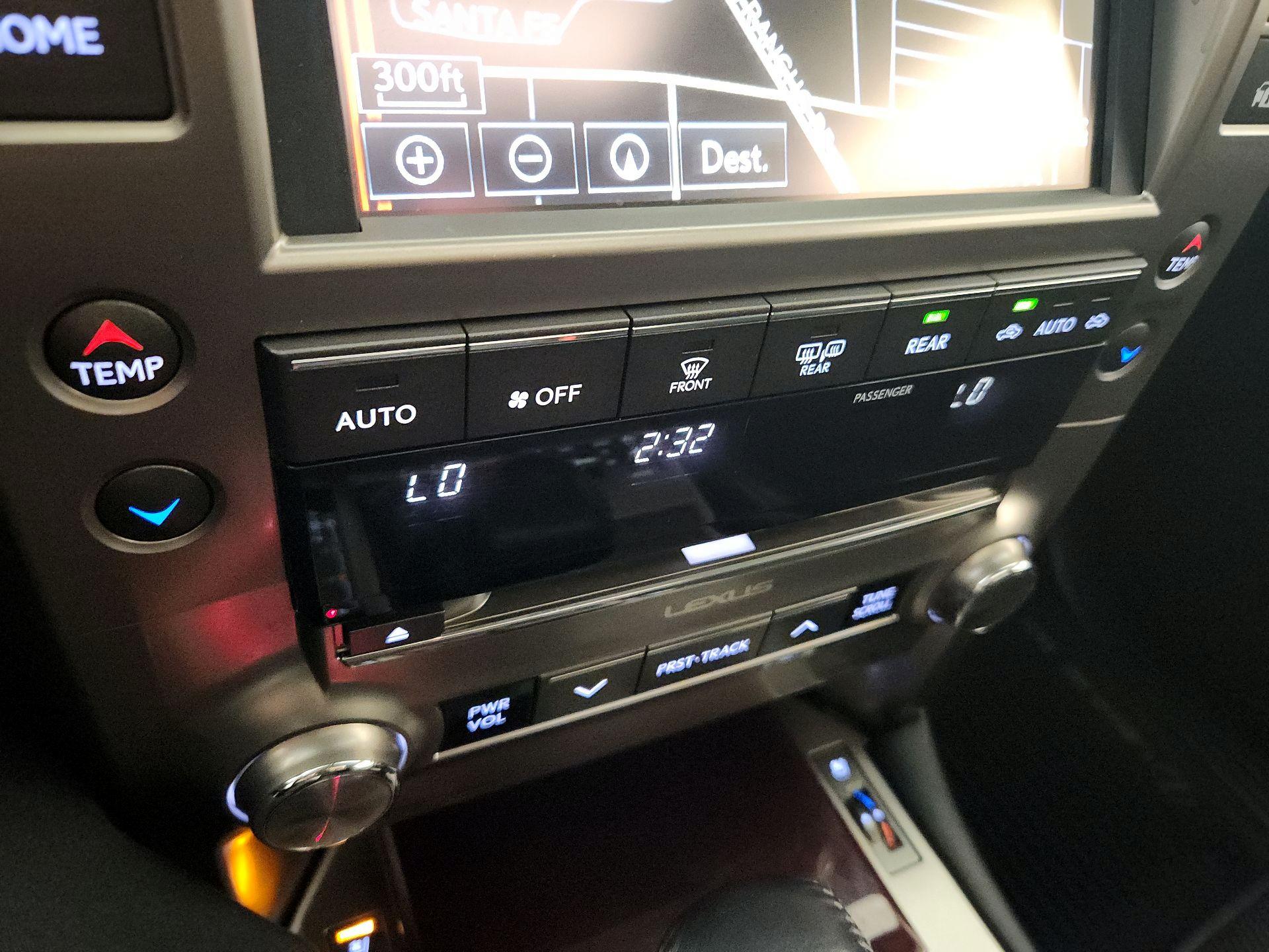 Thumbnail: 2015 Lexus GX - 16