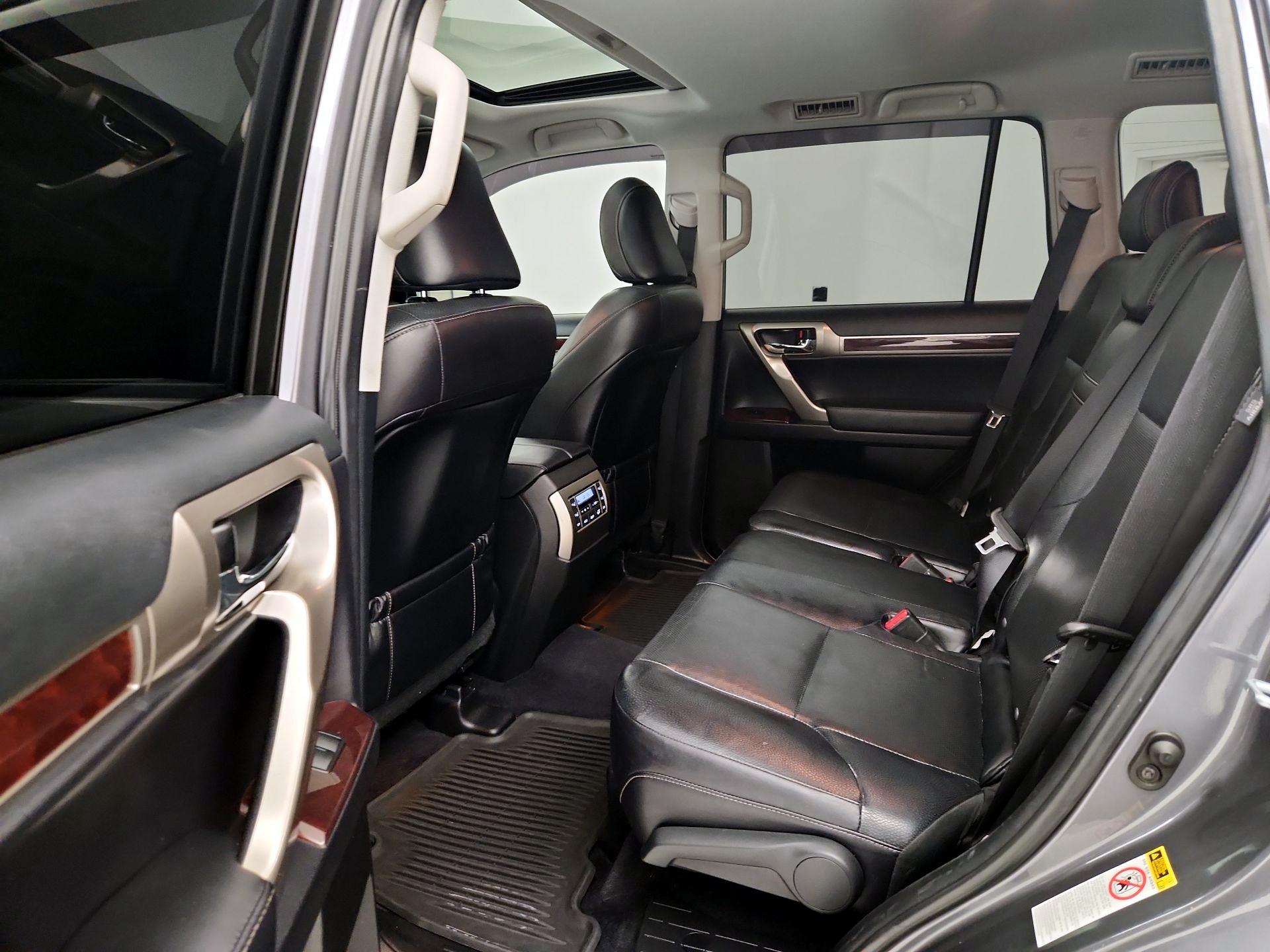 Thumbnail: 2015 Lexus GX - 19