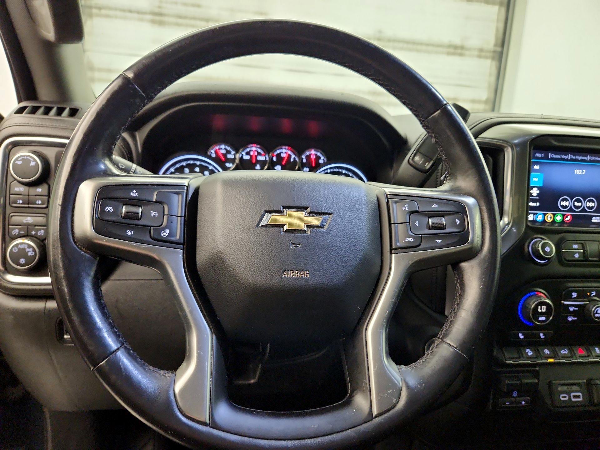 Thumbnail: 2019 Chevrolet Silverado 1500 - 10