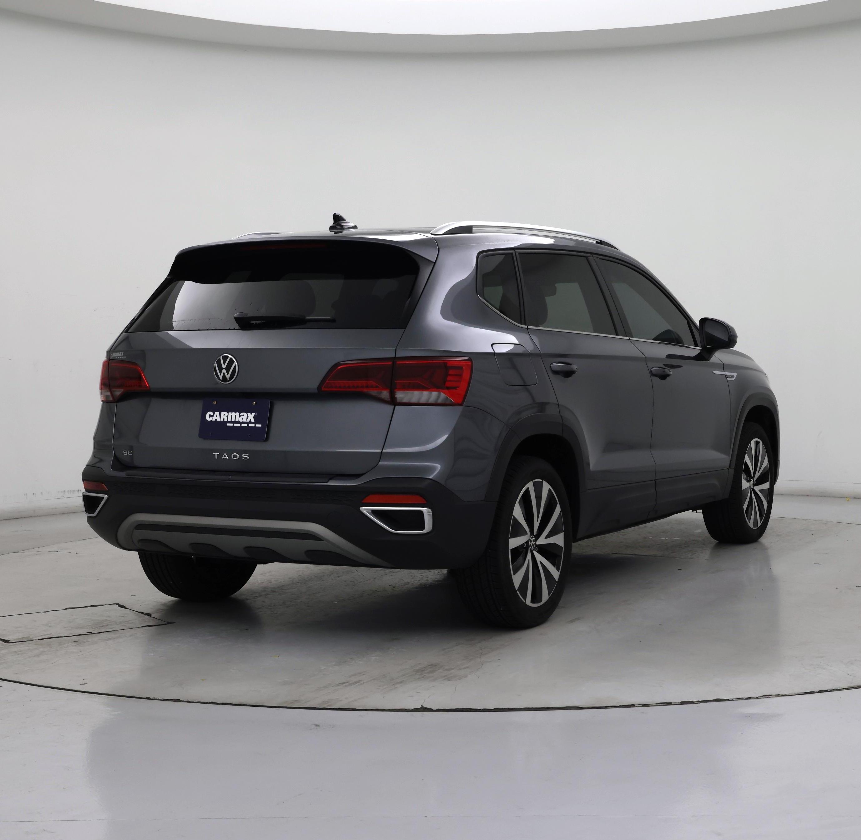 Thumbnail: 2023 Volkswagen Taos - 8