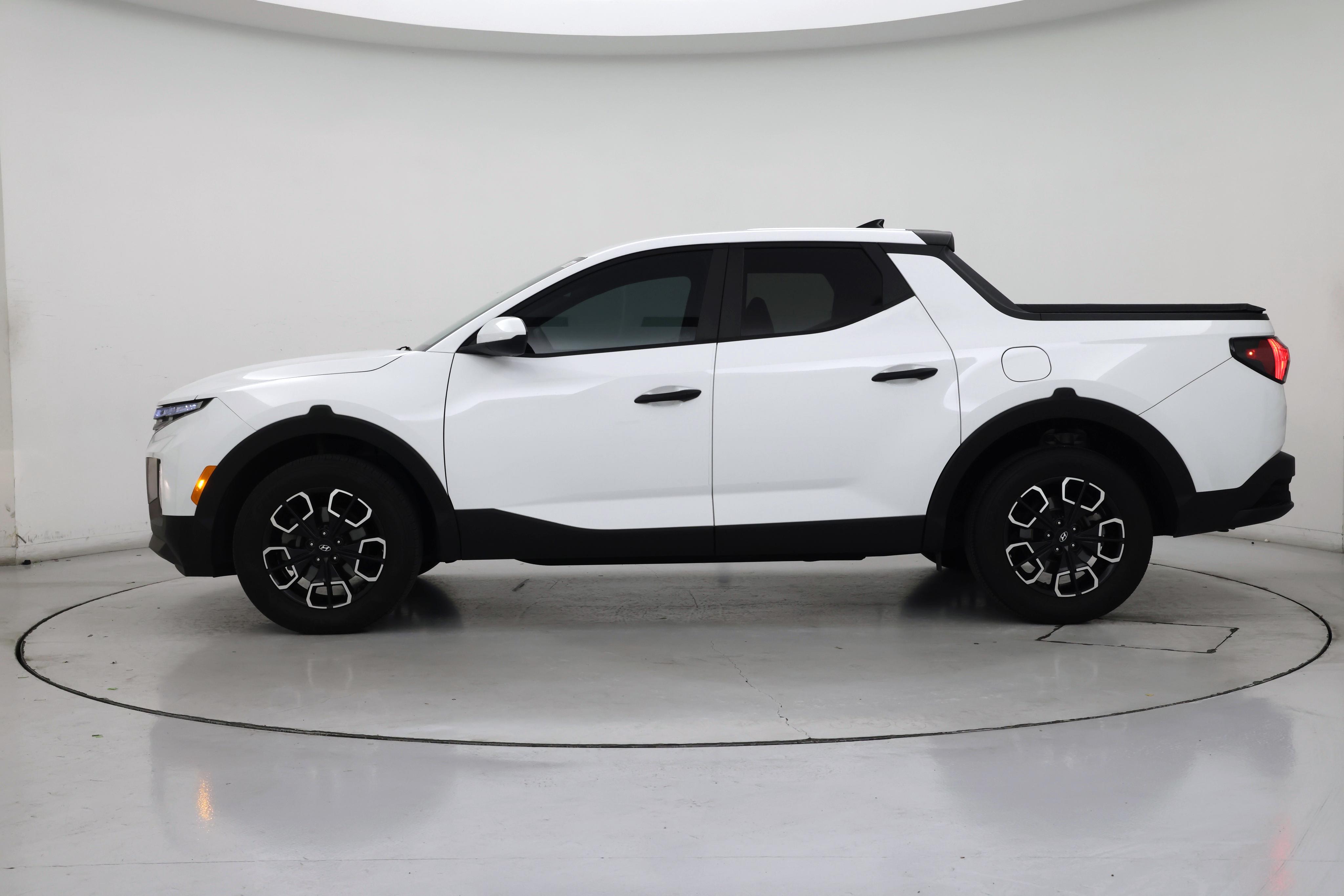Thumbnail: 2022 Hyundai Santa Cruz - 3