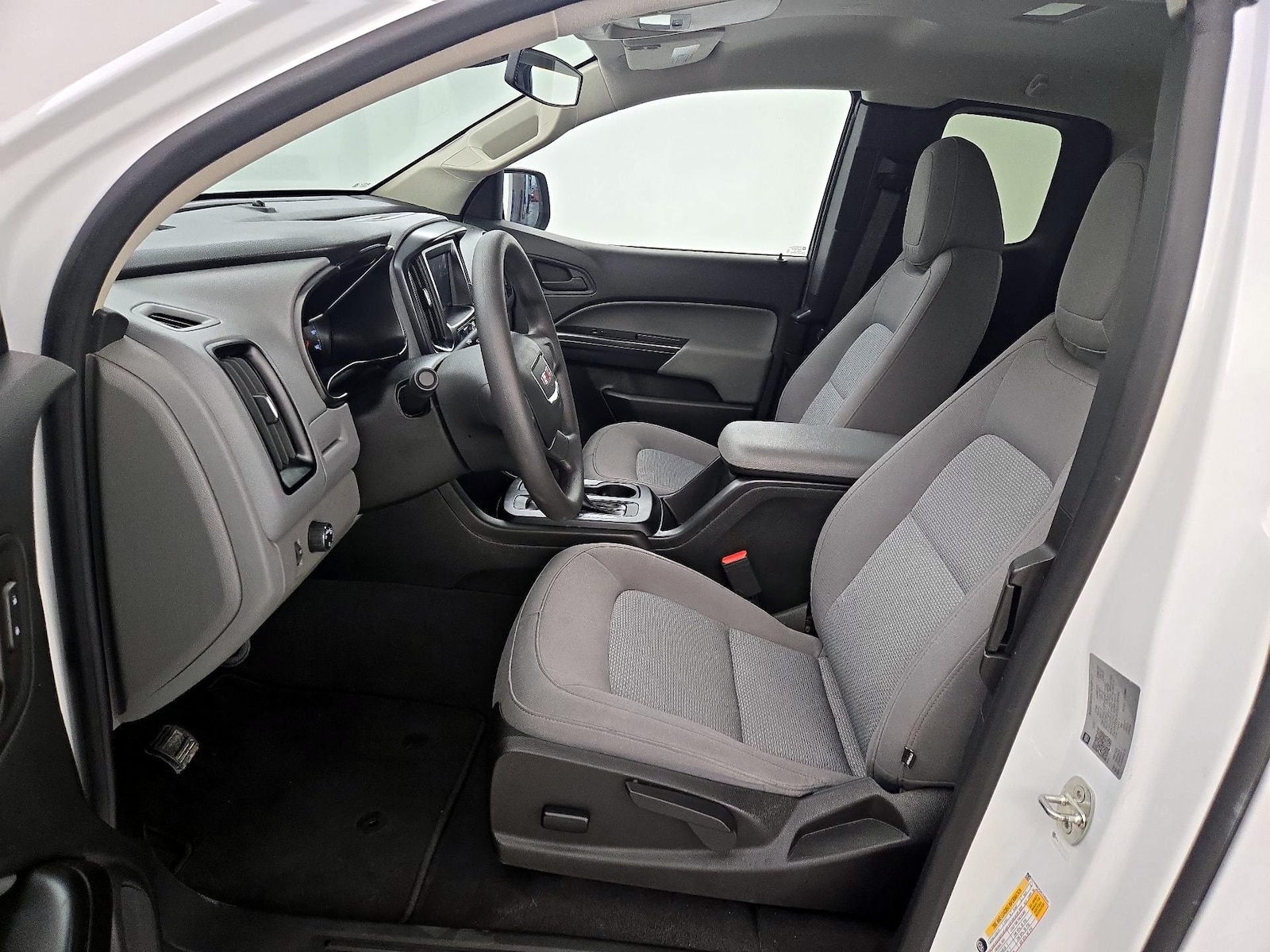 Power Seat(s) & Side Airbags