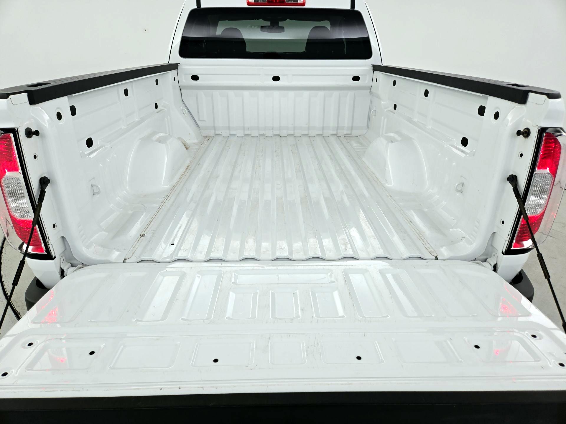 Thumbnail: 2022 GMC Canyon - 20