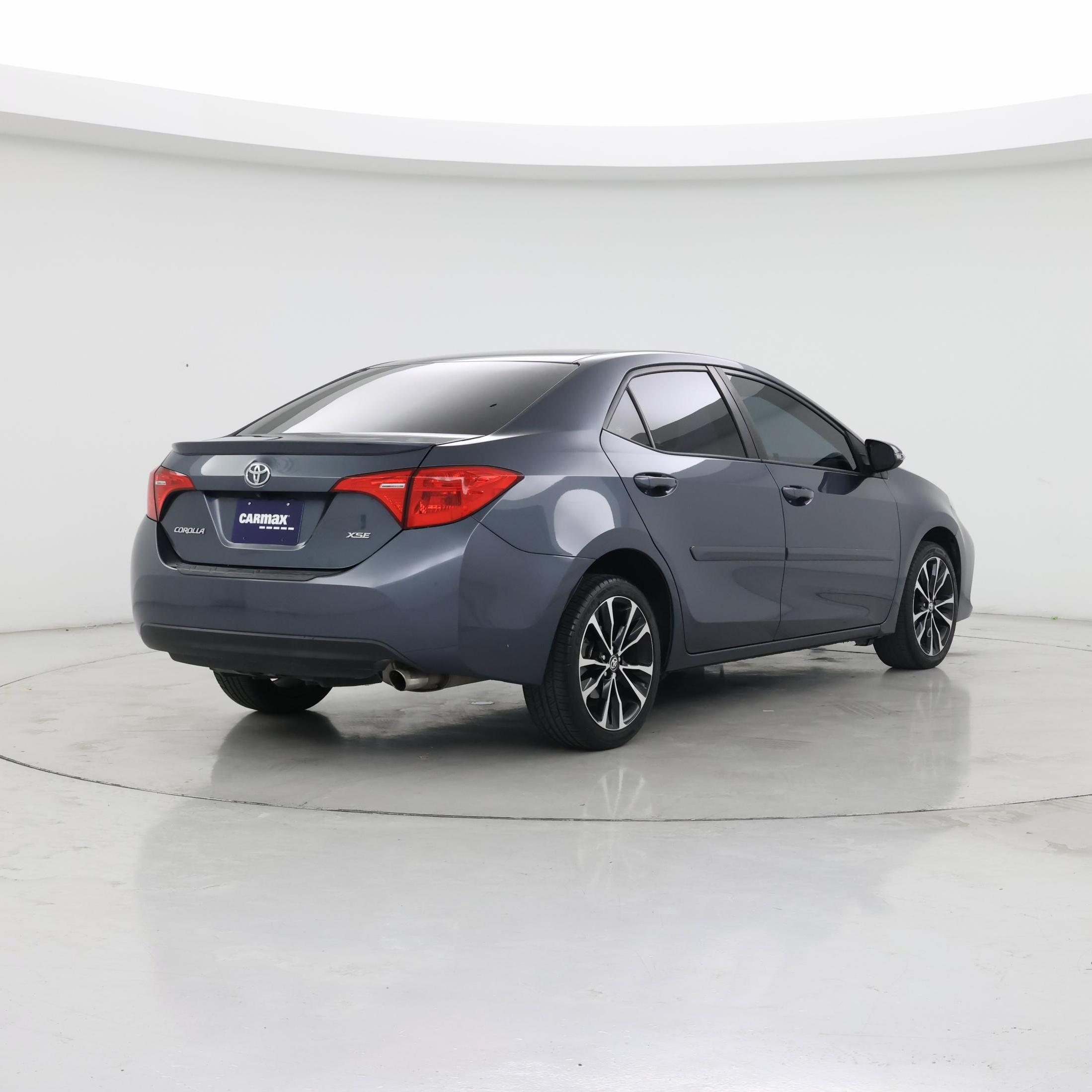 Thumbnail: 2018 Toyota Corolla - 8